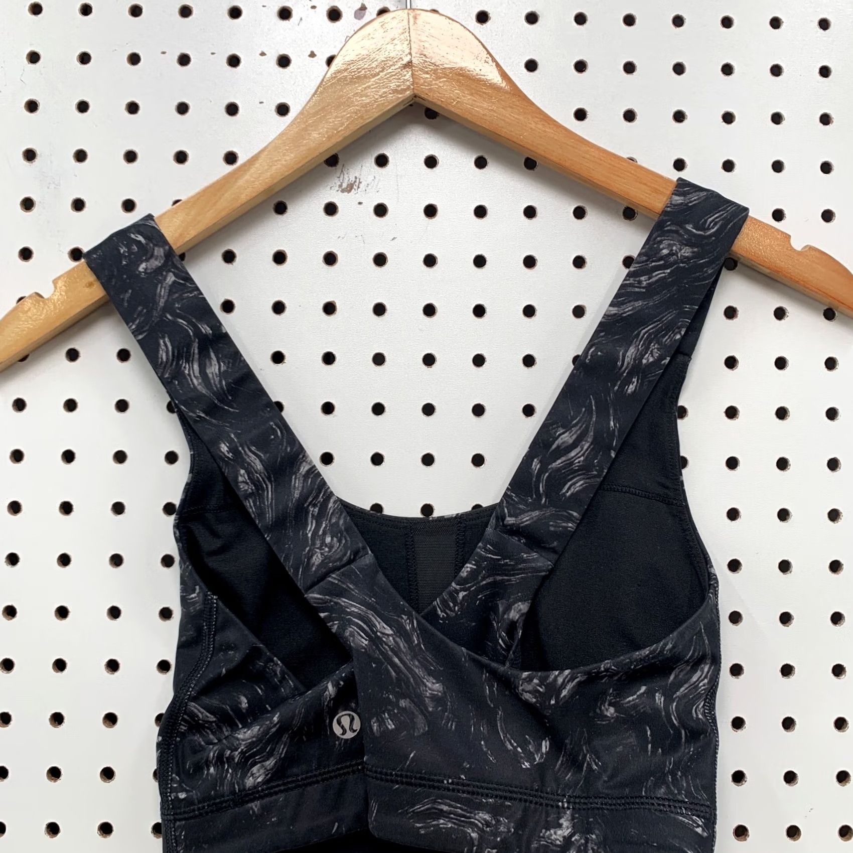 Lululemon Lululemon Yoga Tank Top Womens Size 8 Black Swirls Active Running Work Out Size M / US 6-8 / IT 42-44 - 6 Thumbnail