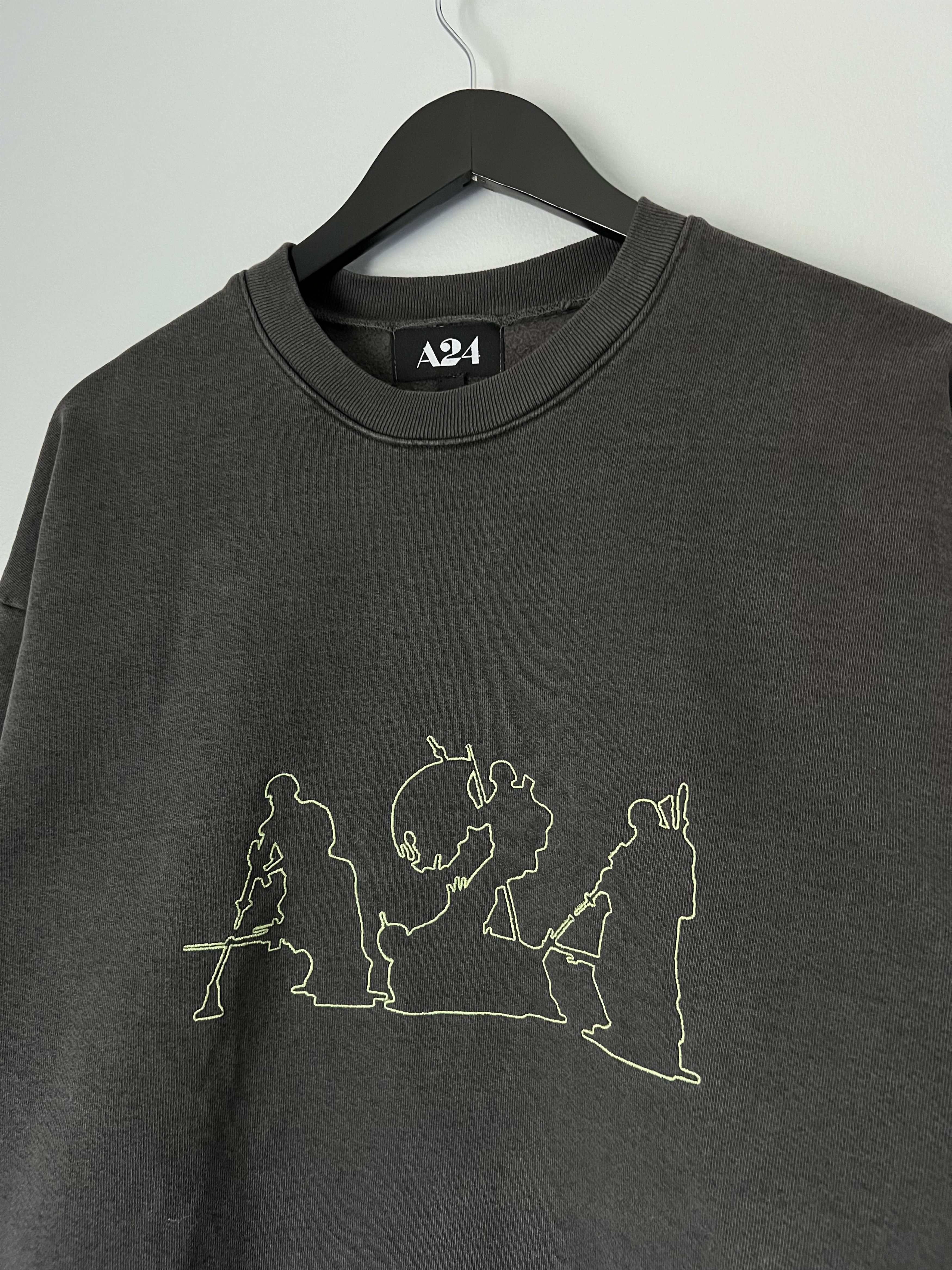 A24 A24 Civil War Embroidered Crewneck Sweatshirt Size US XL / EU 56 / 4 - 1 Thumbnail
