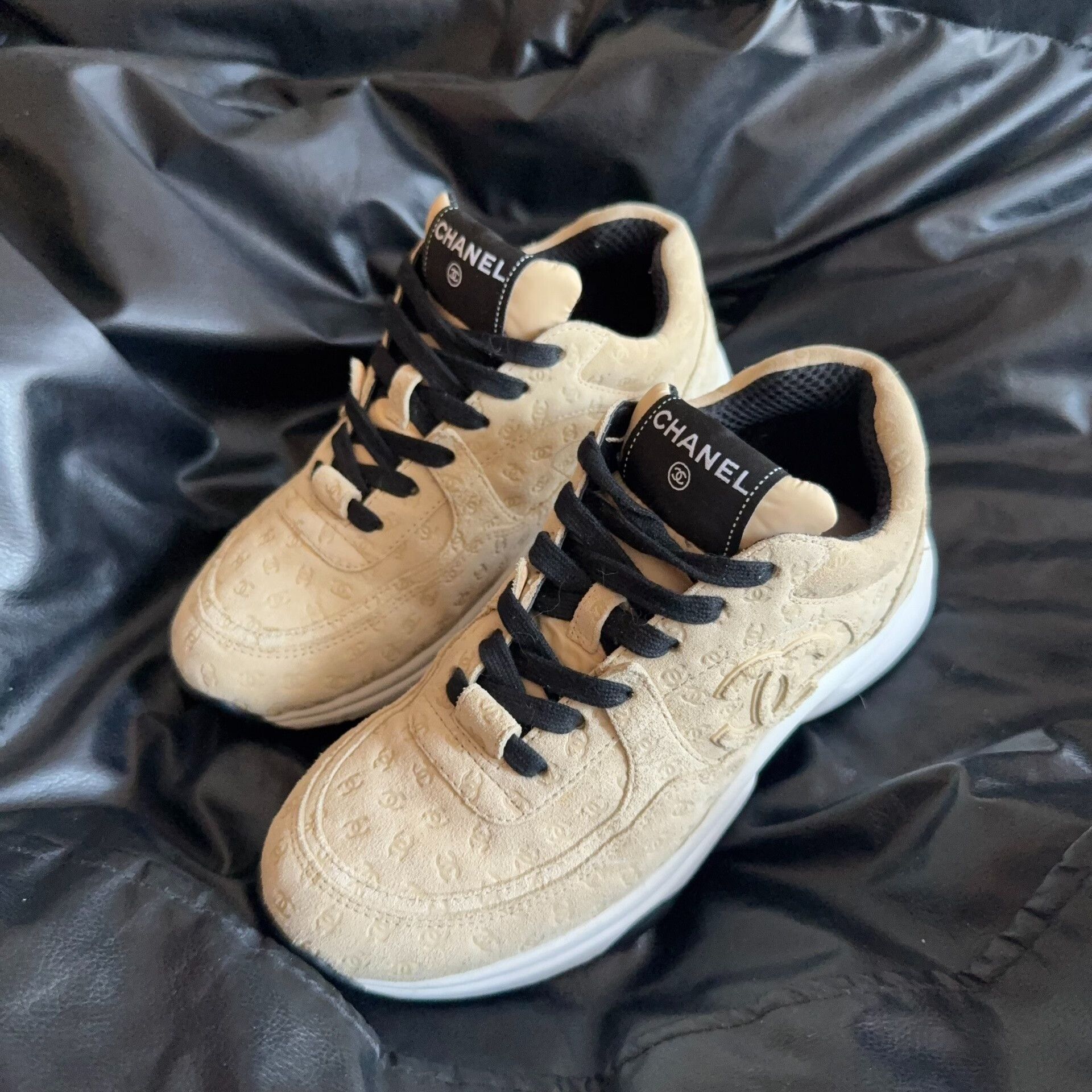 Chanel Chanel Yellow Lowtop Sneakers 36.5 Women Size US 6 / IT 36 - 1 Thumbnail