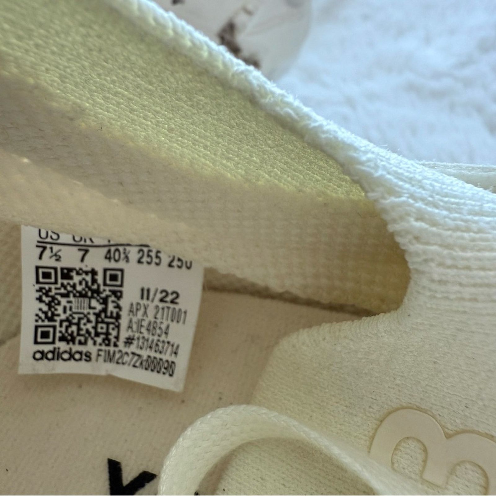 Adidas Yohji Yamamoto women white sneakers size 7.5 US Retail 380$ Size US 7.5 / IT 37.5 - 5 Thumbnail