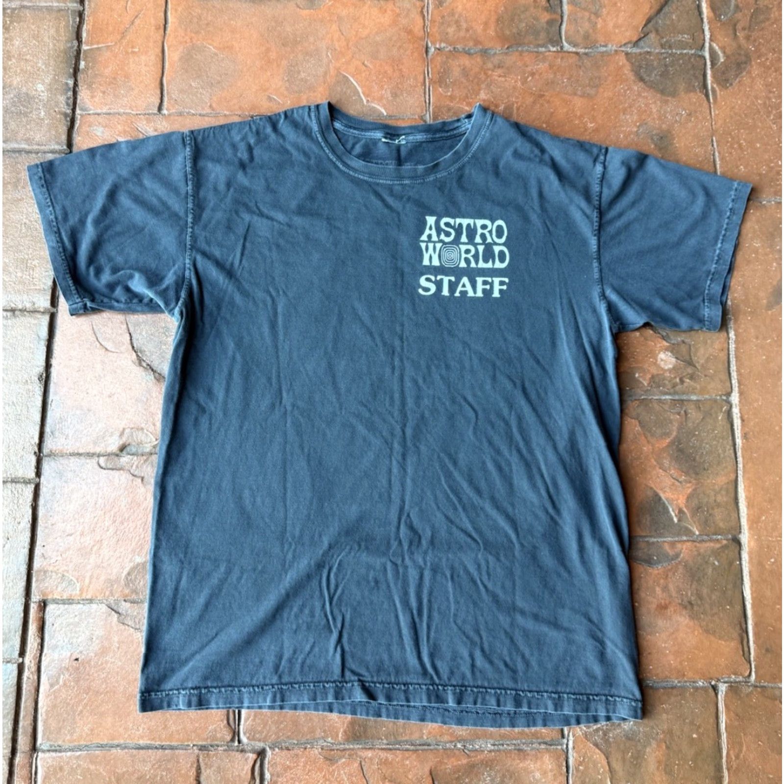Travis Scott Travis Scott Astroworld Staff 2018 T-Shirt Large Cactus Jack Streetwear Crew Neck Graphic Print Logo Men Hip Hop Music Vintage No N/A Size US L / EU 52-54 / 3 - 3 Thumbnail