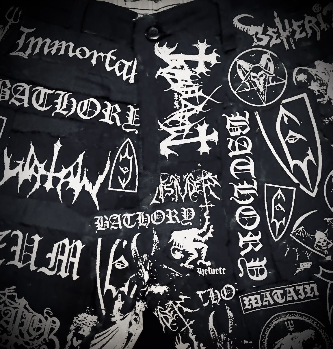 Band Tees × Other Heavy Metal Custom Shorts Pants Size US 31 - 6 Thumbnail