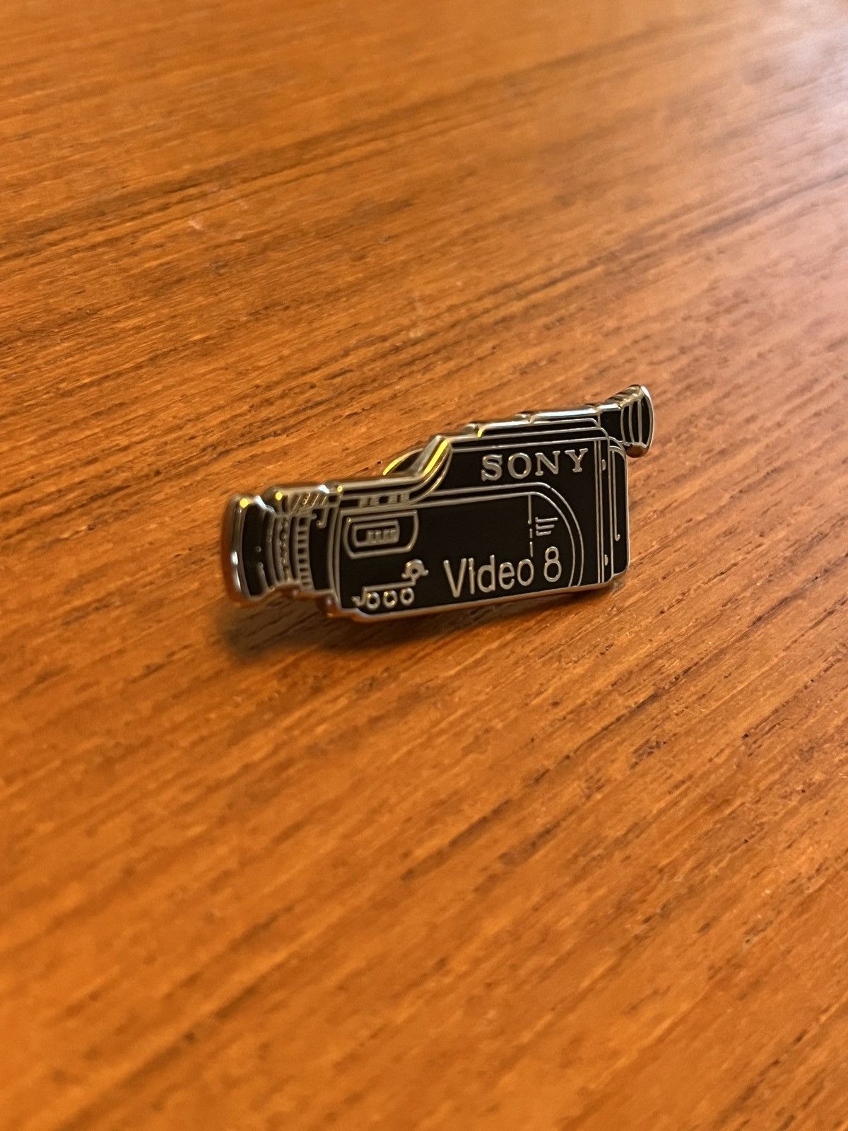 Sony Sony Camera Video 8 vintage pin Size ONE SIZE - 2 Thumbnail