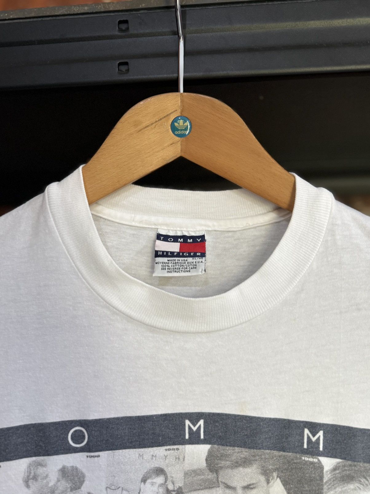 Tommy Hilfiger Rare Vintage 90s Tommy Hilfiger Photographer Collection Tee Size US XL / EU 56 / 4 - 8 Thumbnail
