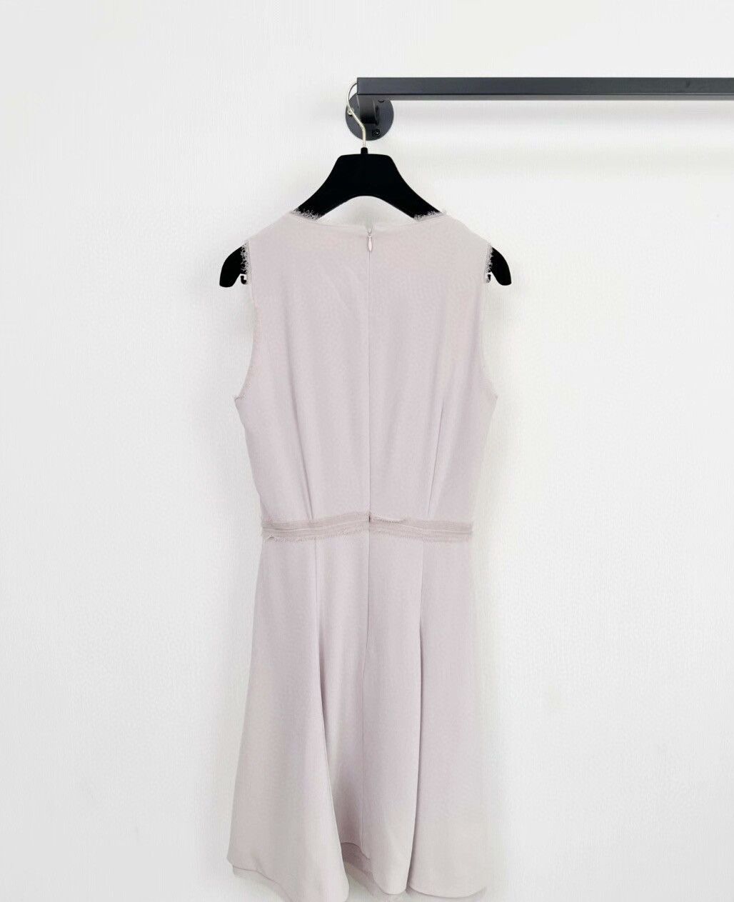 Burberry Burberry dress, authentic Size XS / US 0-2 / IT 36-38 - 2 Thumbnail