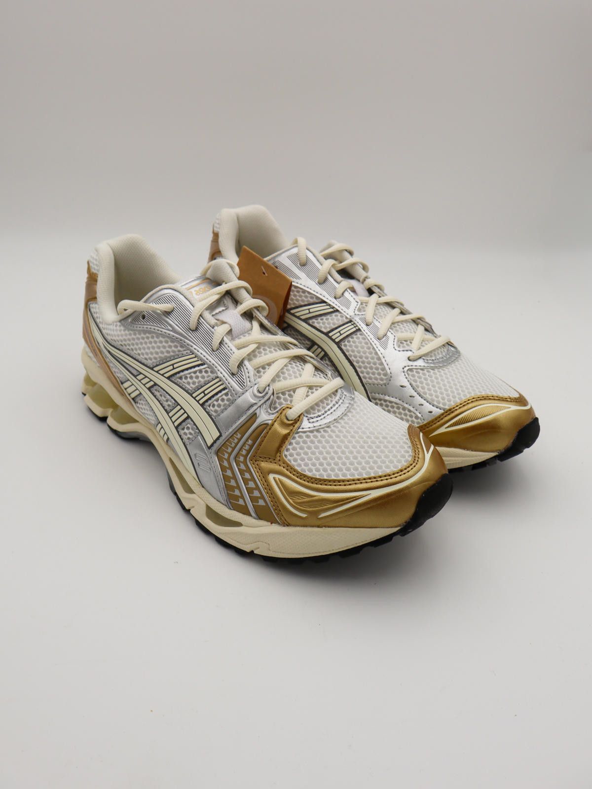 ASICS Gel‑Kayano 14 – White Cream Gold – 1203A537‑104 – BNIB