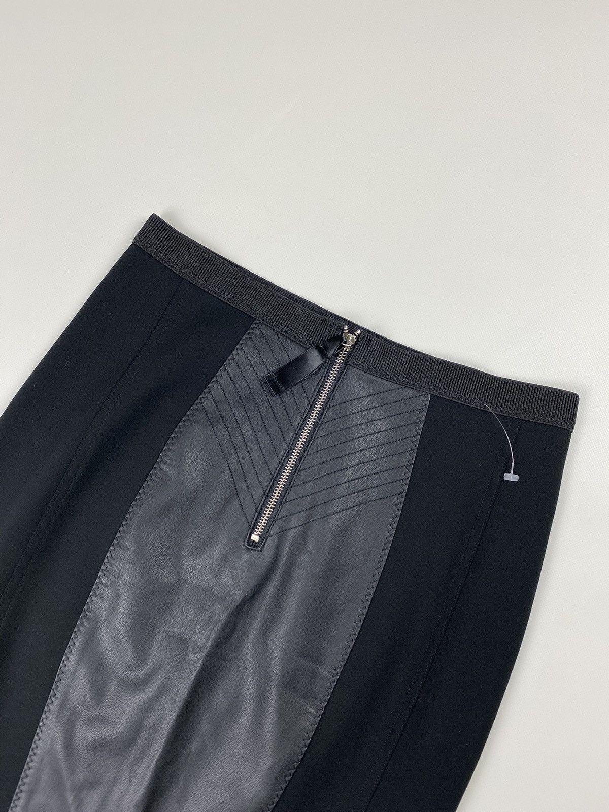 Jean Paul Gaultier JPG Jean Paul Gaultier Lindex ladies pencil skirt size M Size 26" / US 2 / IT 38 - 4 Thumbnail