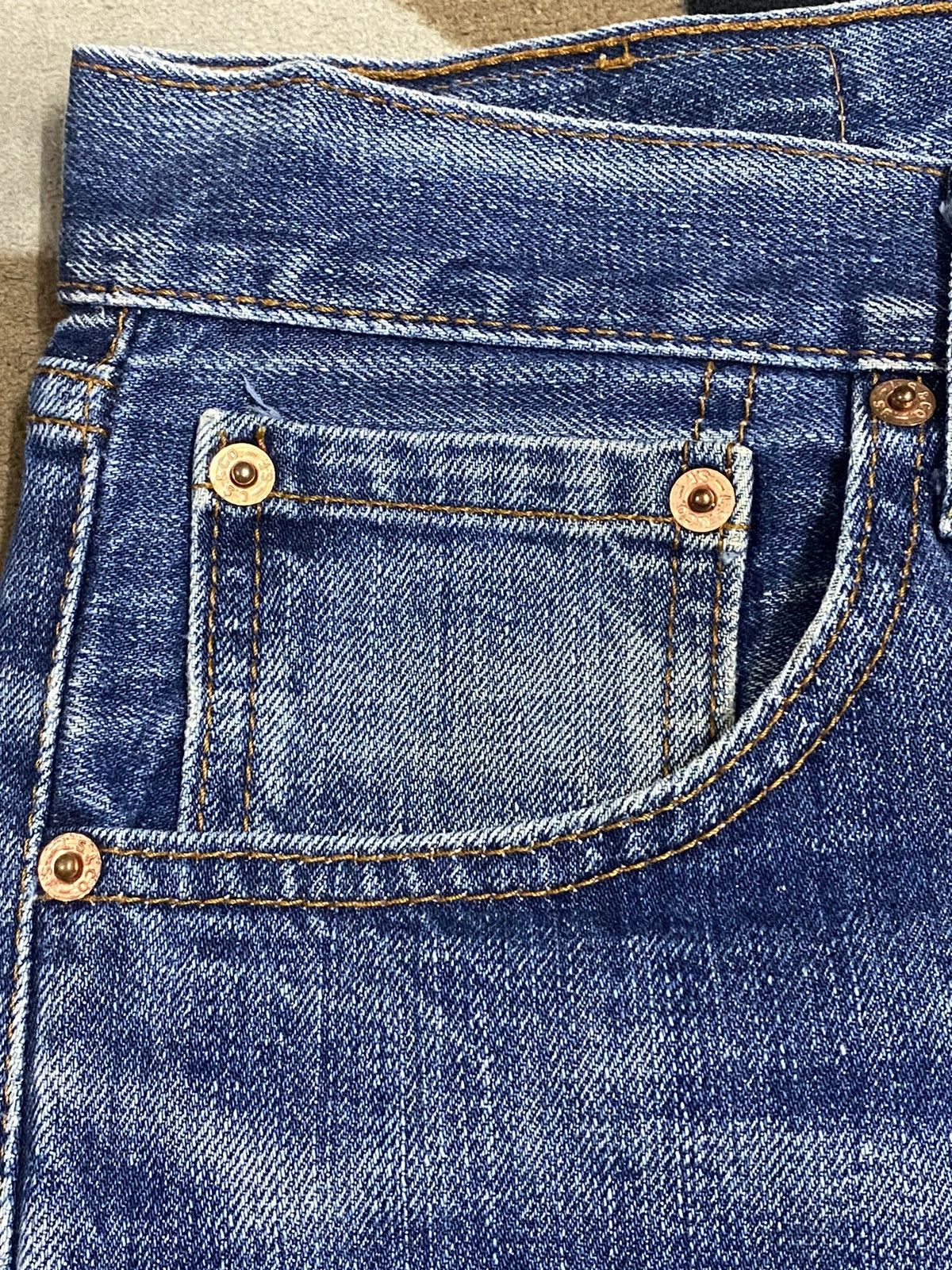 Levi's Levi's 501 90’s blue Wide Leg Baggy jeans Size US 31 - 8 Thumbnail