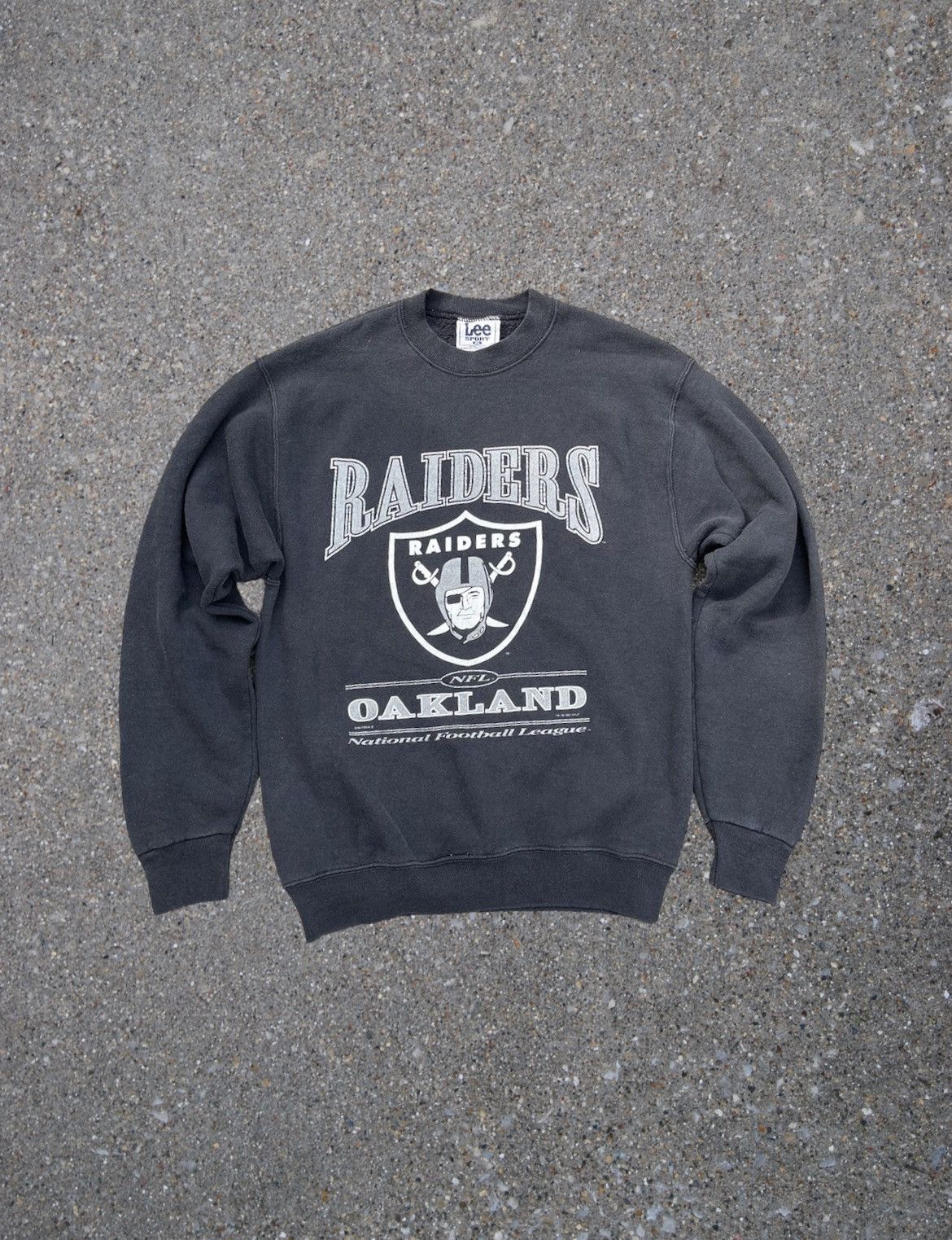 image of Nfl x Oakland Raiders Vintage 90's Raiders Sweatshirt Crewneck 1997 in Black, Men's (Size XL)