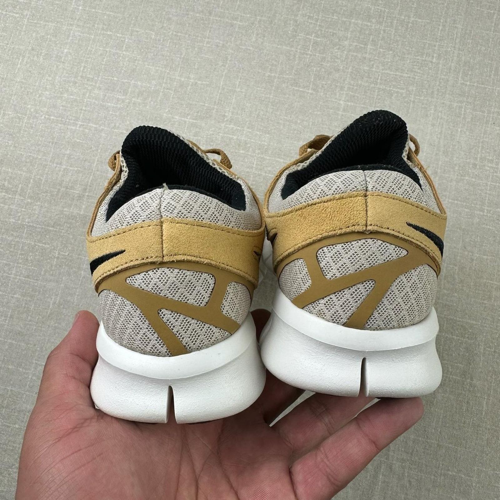 Nike 2021 Nike Free Run 2 “Beige" Women 6.5 Size US 6.5 / IT 36.5 - 5 Thumbnail