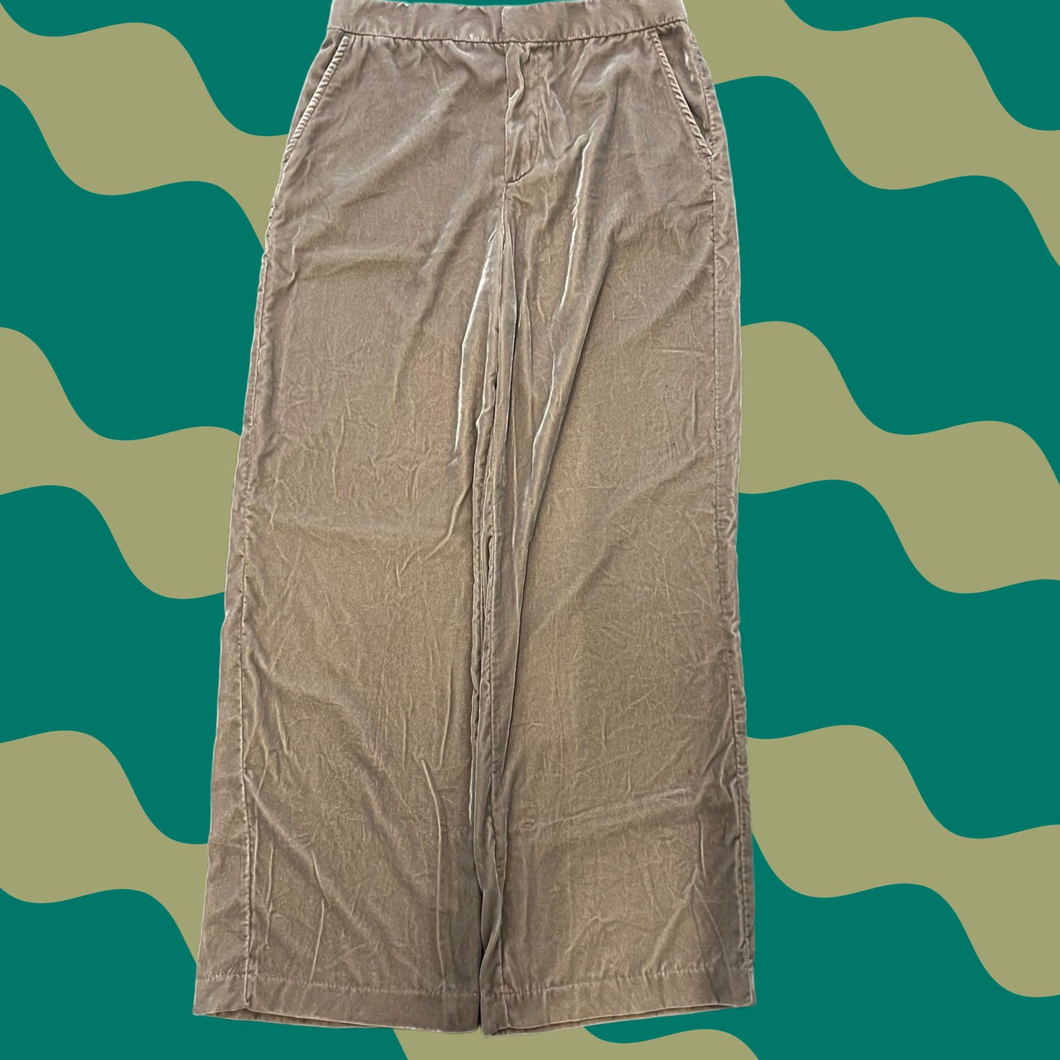 Gap VINTAGE Gap Velour Wide Leg High Waist Flare Beige Trouser Pants 10 Women Modern Comfort Relaxed Pull On Optical Brown? Size 32" / US 10 / IT 46 - 1 Thumbnail
