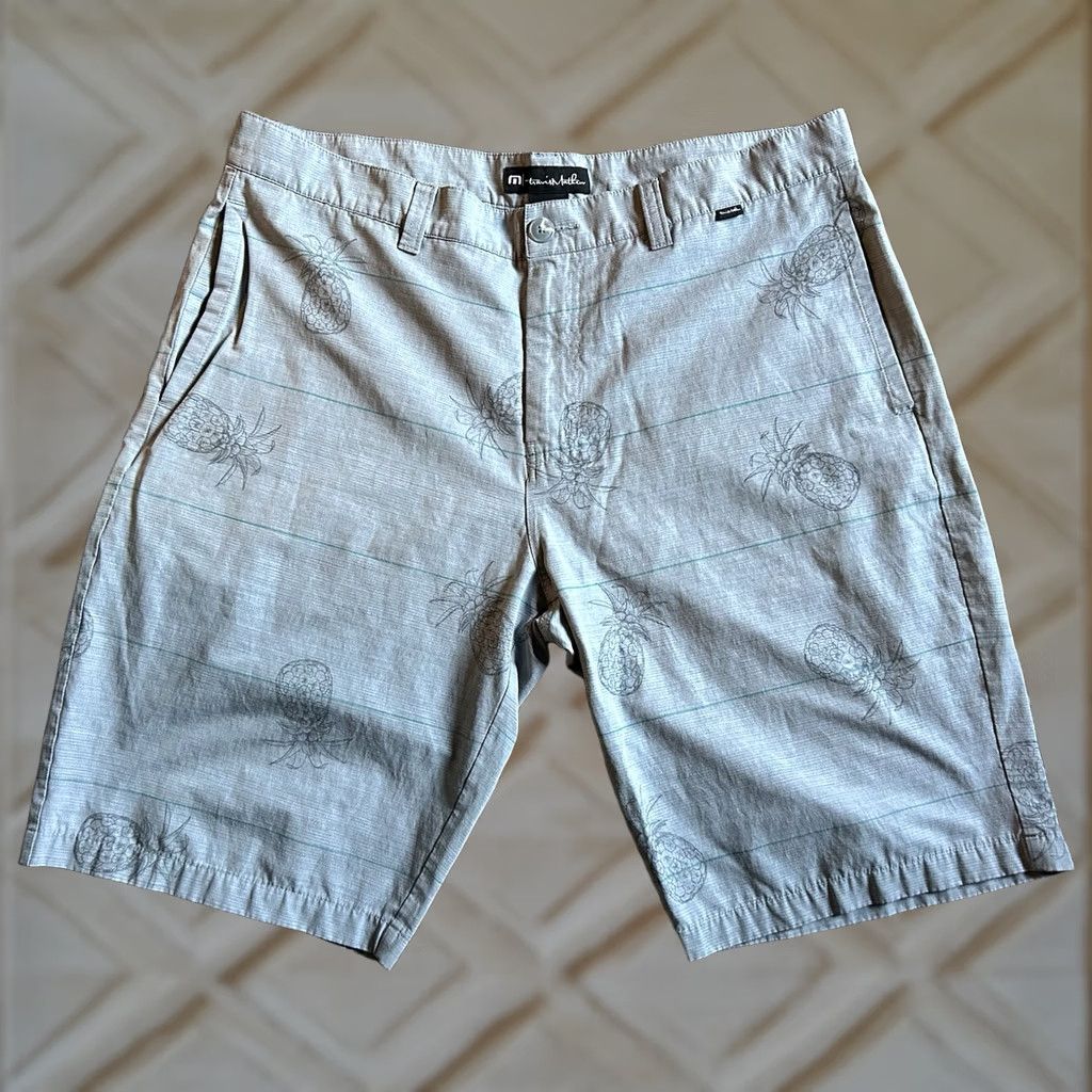 TravisMathew Travis Mathew Golf Cohen Shorts Pineapple Print Gray 38 Mens Shirt? Size US 38 / EU 54 - 1 Thumbnail