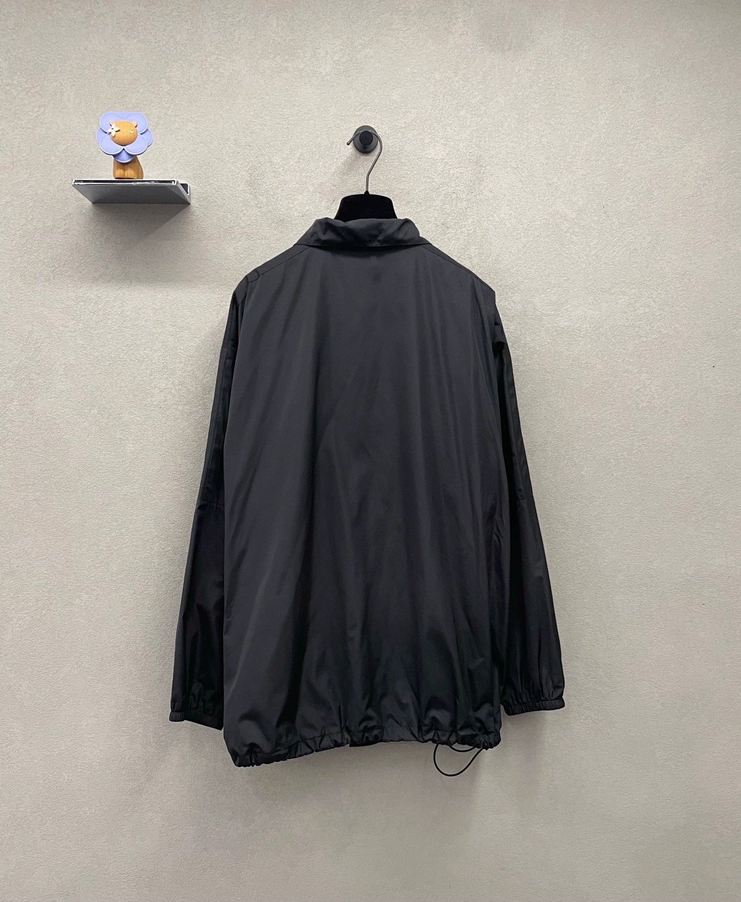 Balenciaga black zippered jacket with logo print Size US XXS / EU 40 - 2 Thumbnail