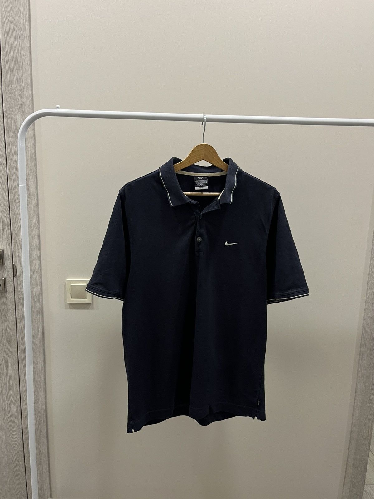 Nike Nike Golf Vintage Y2K Black Streetwear Polos Striped Tee Size US M / EU 48-50 / 2 - 1 Thumbnail