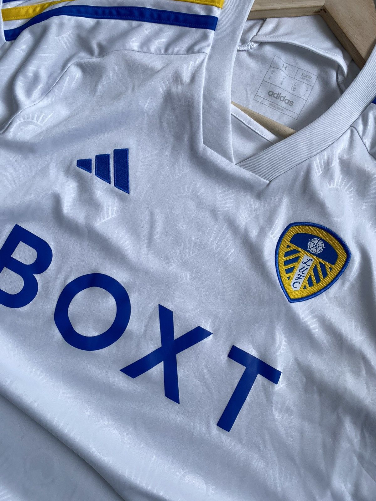 Adidas ADIDAS Leeds United 2022/2023 Home Football Soccer Jersey Size US M / EU 48-50 / 2 - 4 Thumbnail