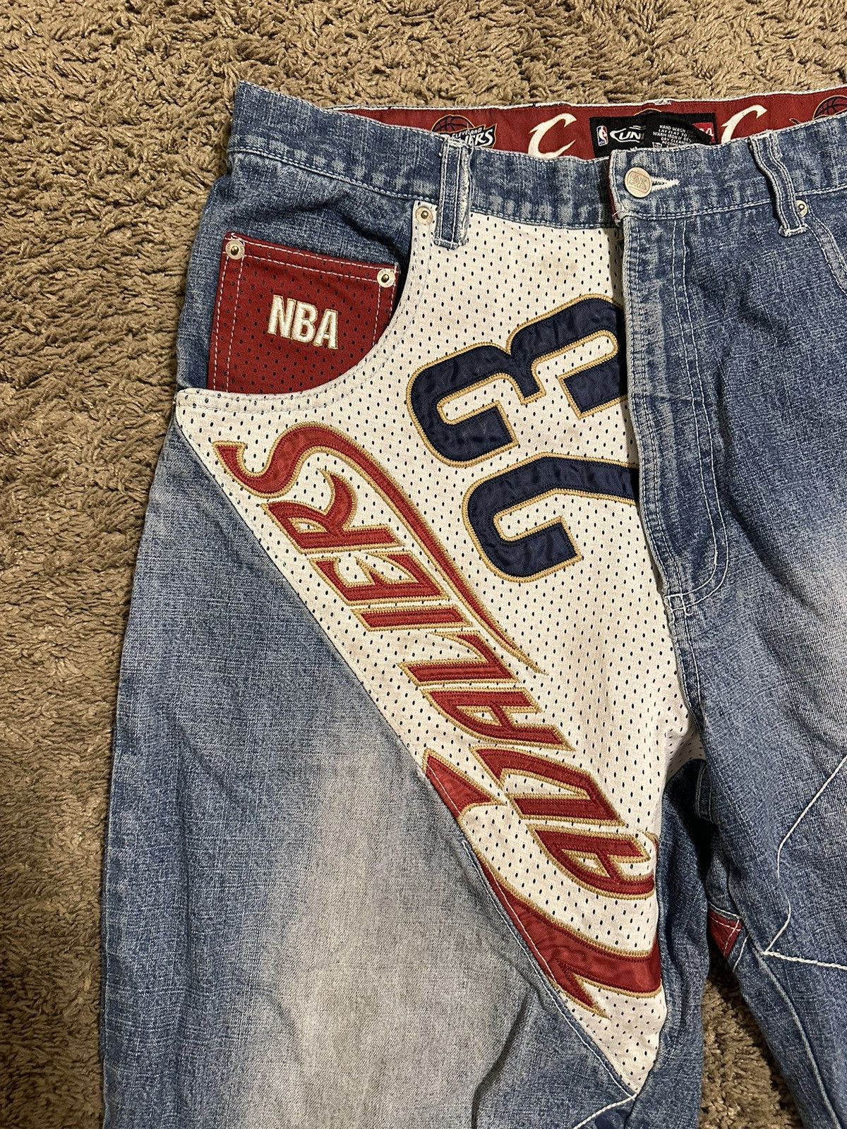 NBA × Vintage Vintage UNK NBA Cleveland Cavaliers pants 00s size 34x32 Size US 34 / EU 50 - 9 Thumbnail