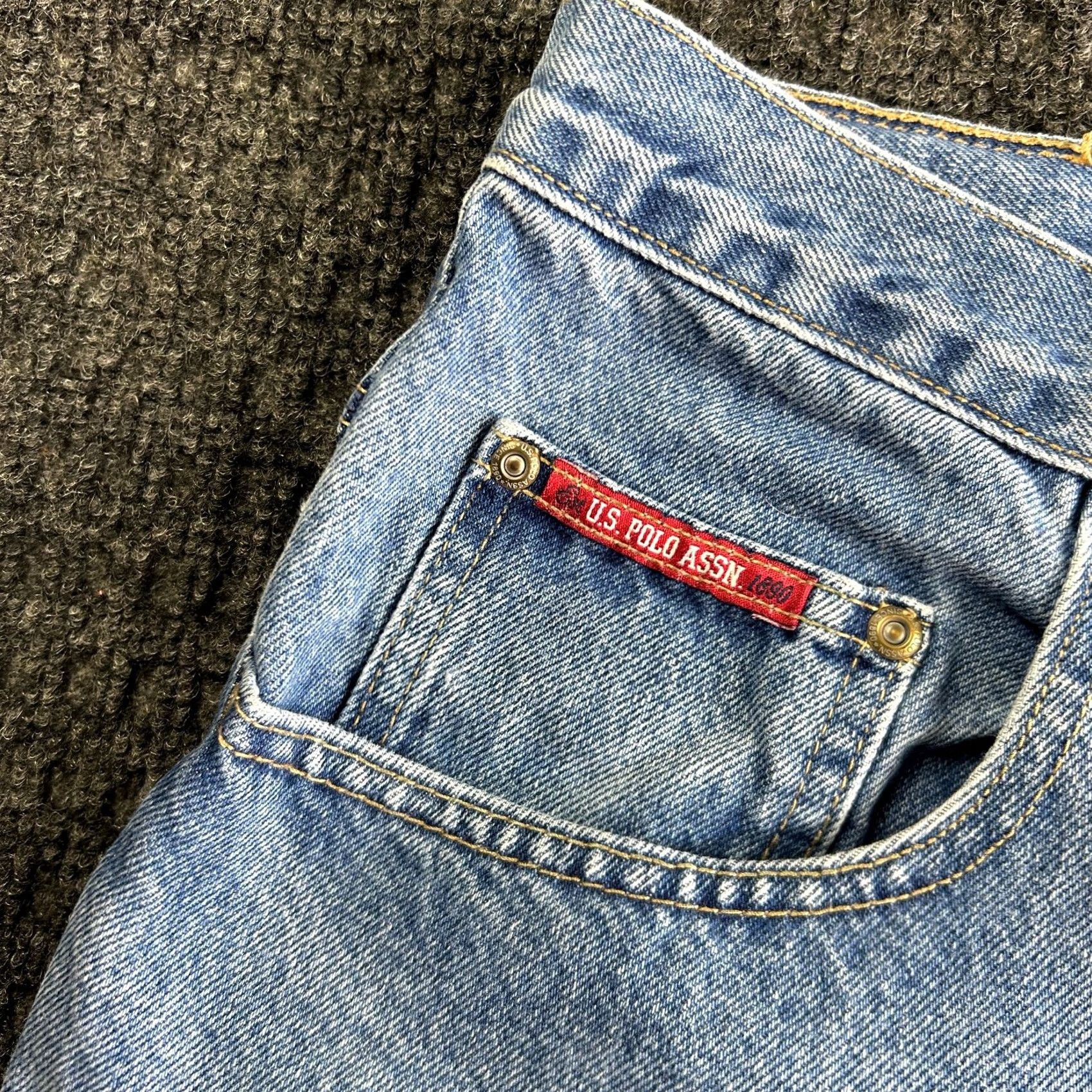 Vintage VINTAGE US Polo Assn. Carpenter Denim Jorts Shorts 40 Blue USA Flag Embroidered Mens Size US L / EU 52-54 / 3 - 5 Thumbnail