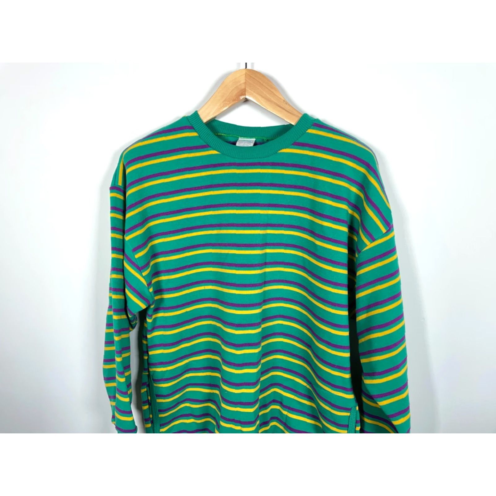 Vintage VINTAGE 90s Striped Pattern Sweatshirt Upper Level Men Green Purple Yellow Crewneck Pockets Large Shirt Pullover Size US L / EU 52-54 / 3 - 4 Thumbnail