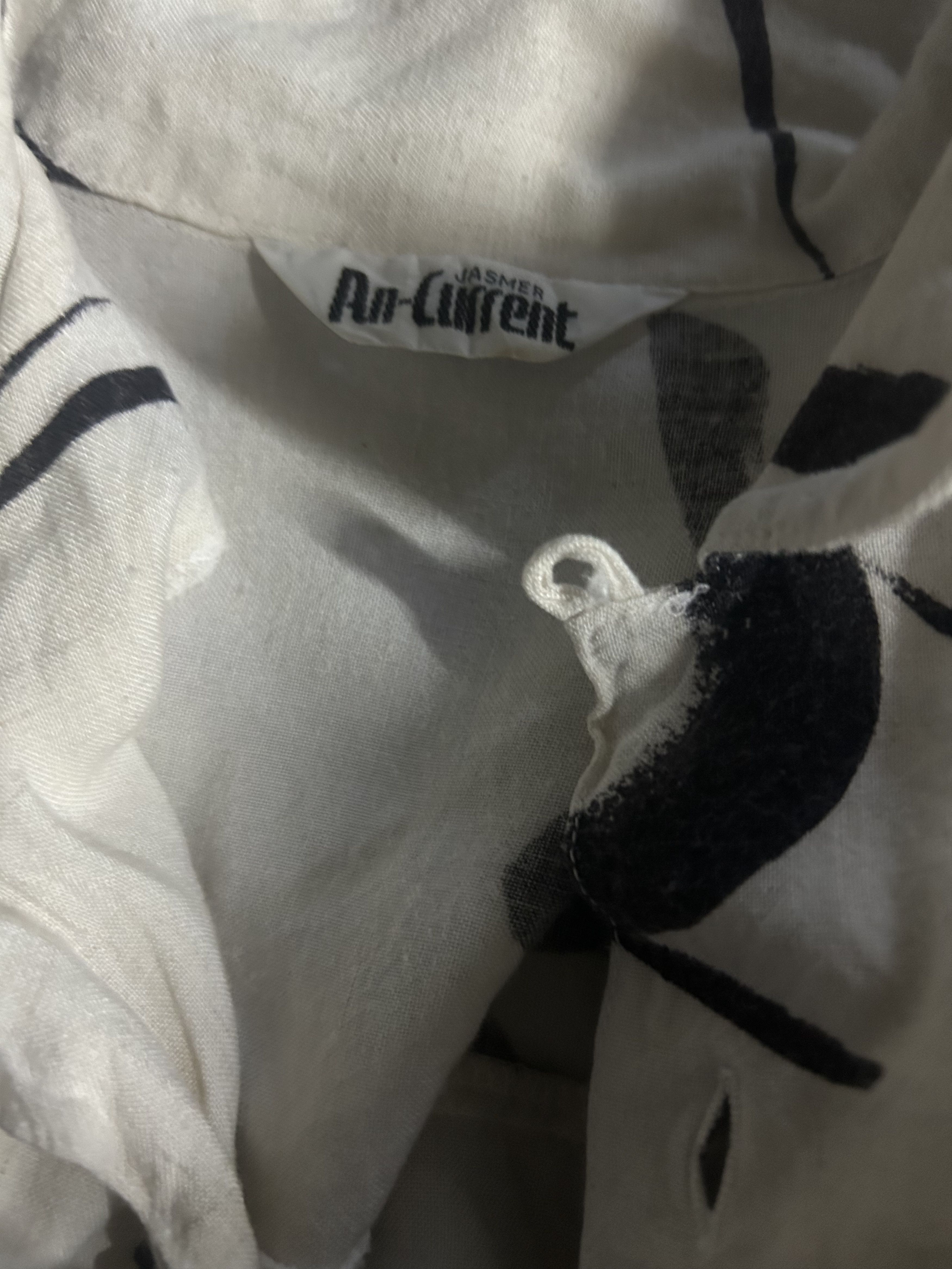 Japanese Brand Button ups crop top shirt very cool design Size US L / EU 52-54 / 3 - 5 Thumbnail