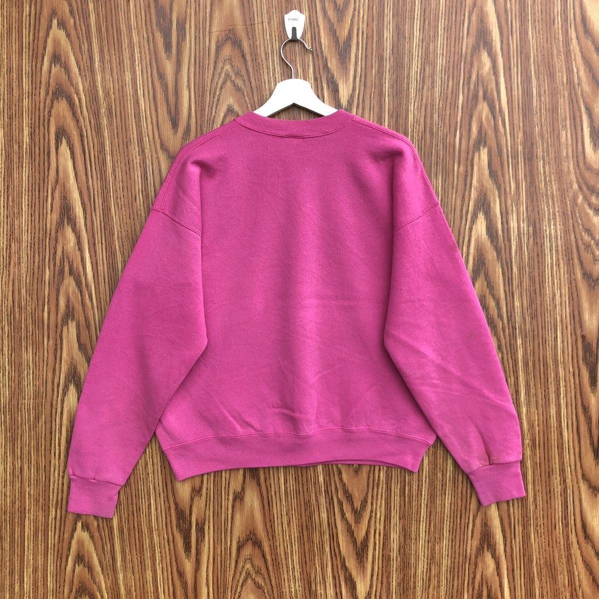 Vintage Vintage 90s Rare Essential Lee Basic Megenta Crewneck Size US L / EU 52-54 / 3 - 9 Thumbnail