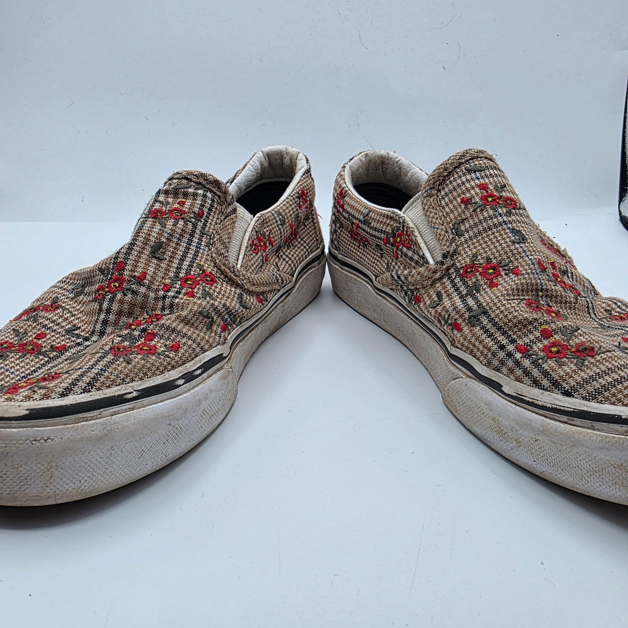 Vans Vans Classic Glen Plaid Floral Women Size 5 Slip On Shoes Ca Size US 5 / IT 35 - 3 Thumbnail