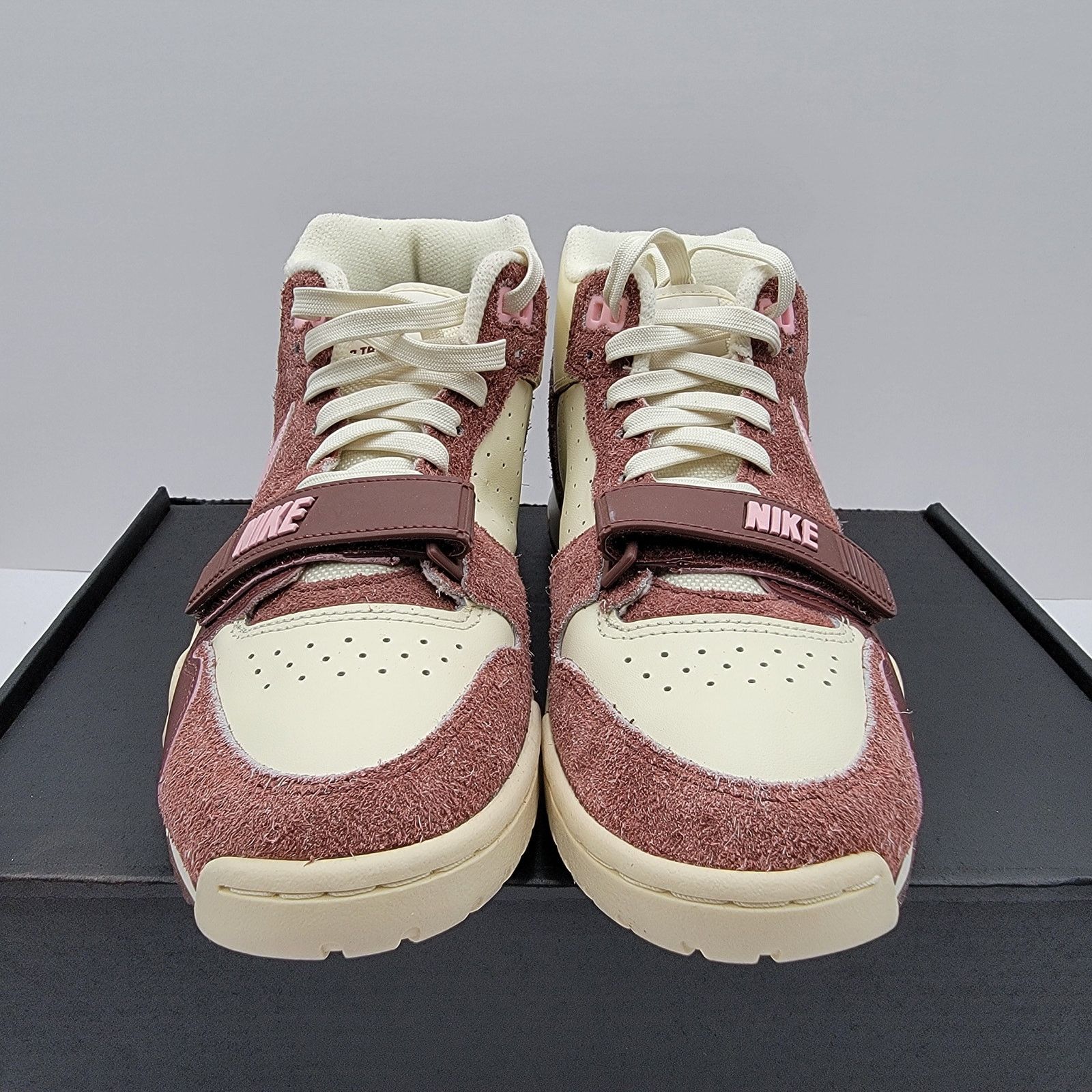 Nike Nike Air Trainer 1 Valentine's Day-Sz 6-DM0522 201 (187) Size US 6 / EU 39 - 3 Thumbnail