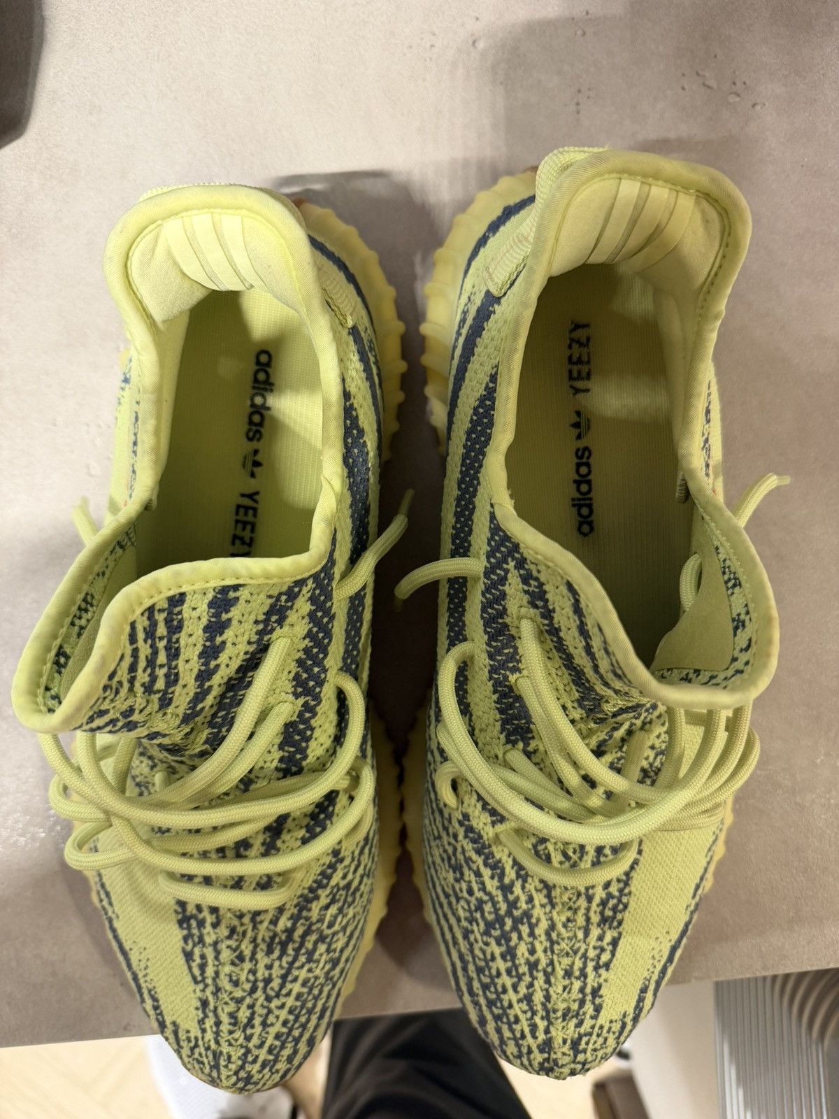 Yeezy Adidas Yeezy Boost 350 V2 Frozen Yellow 12.5US Size US 12.5 / EU 45-46 - 3 Thumbnail