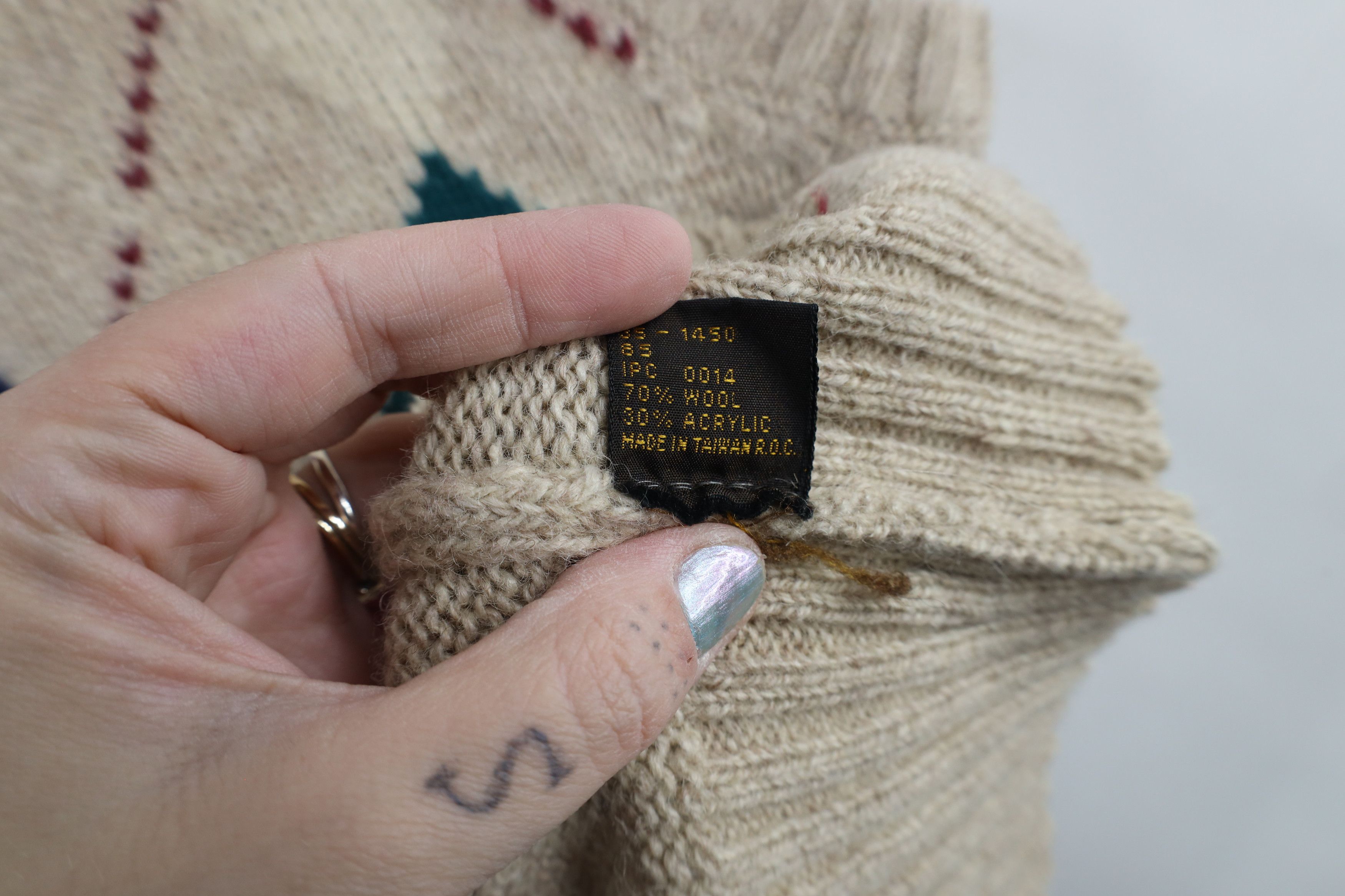 Vintage Vintage 70s Streetwear Knit Argyle Diamond Sweater Vest Size US XL / EU 56 / 4 - 6 Thumbnail