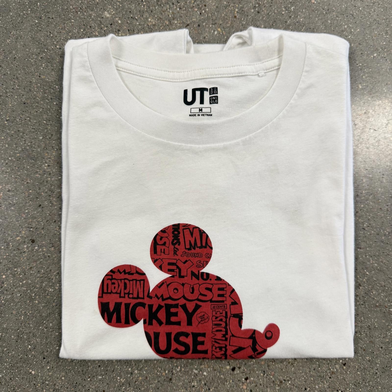 Uniqlo Uniqlo Mickey Stands UT Shirt Short Sleeve Unisex Japan - S Size US S / EU 44-46 / 1 - 8 Thumbnail