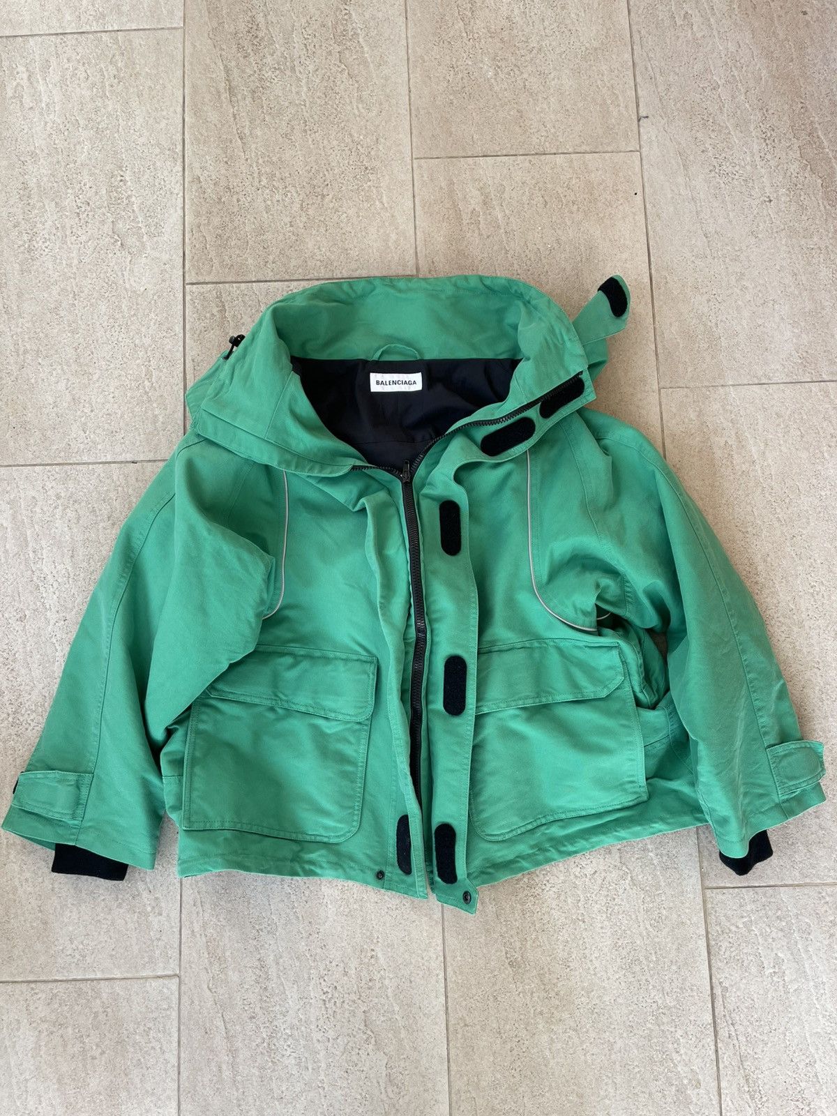 美品 BALENCIAGA スウィングパーカー Balenciaga Swing Parka | eBay