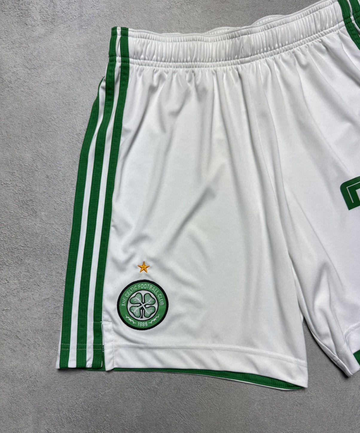 Adidas Celtic 2021 2022 Home Football Soccer Shorts Adidas Size US 32 / EU 48 - 3 Thumbnail