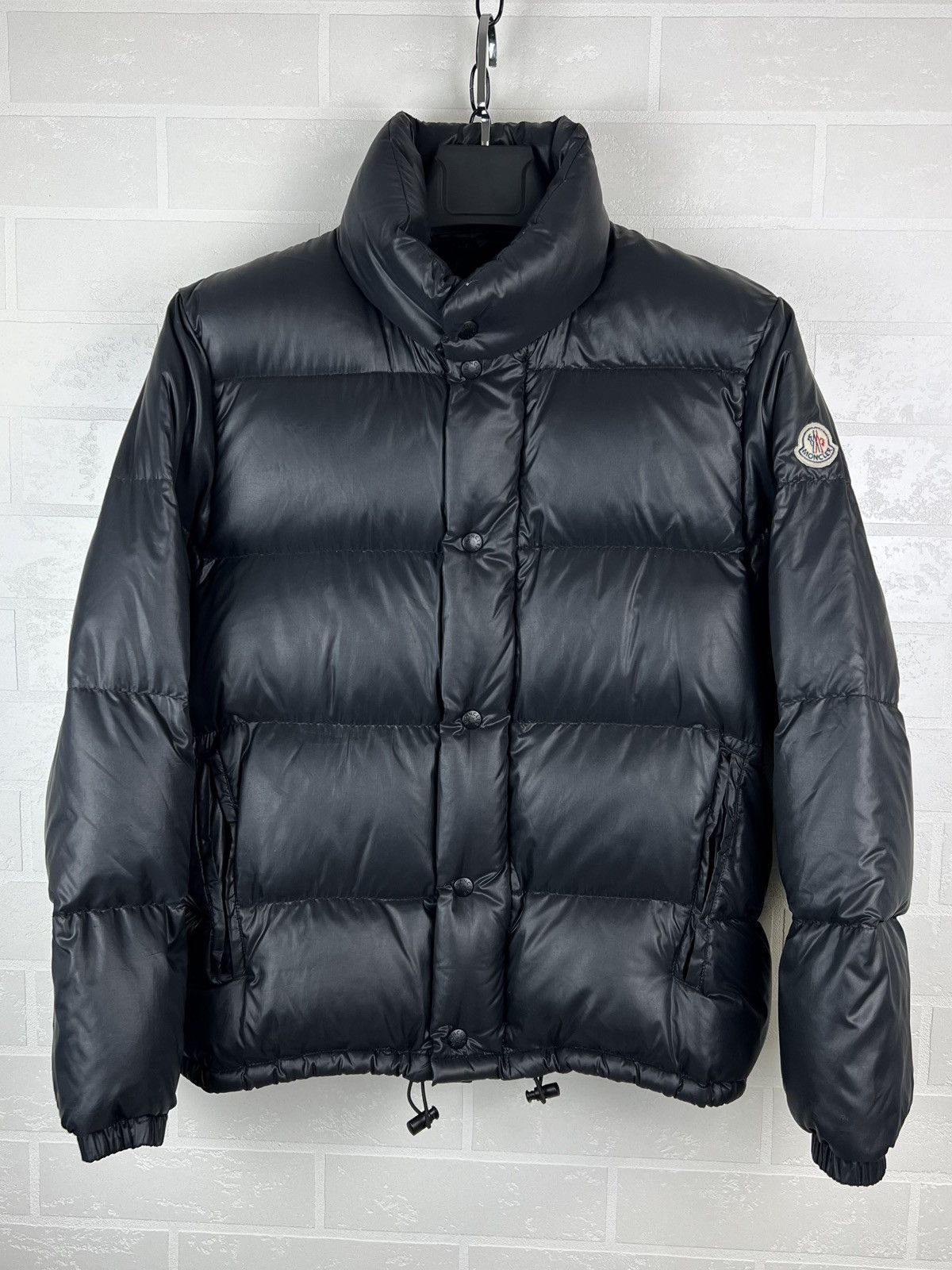 Moncler MONCLER Jacket Down Puffer Patch Logo Black Vintage Rare Men Size US S / EU 44-46 / 1 - 1 Thumbnail