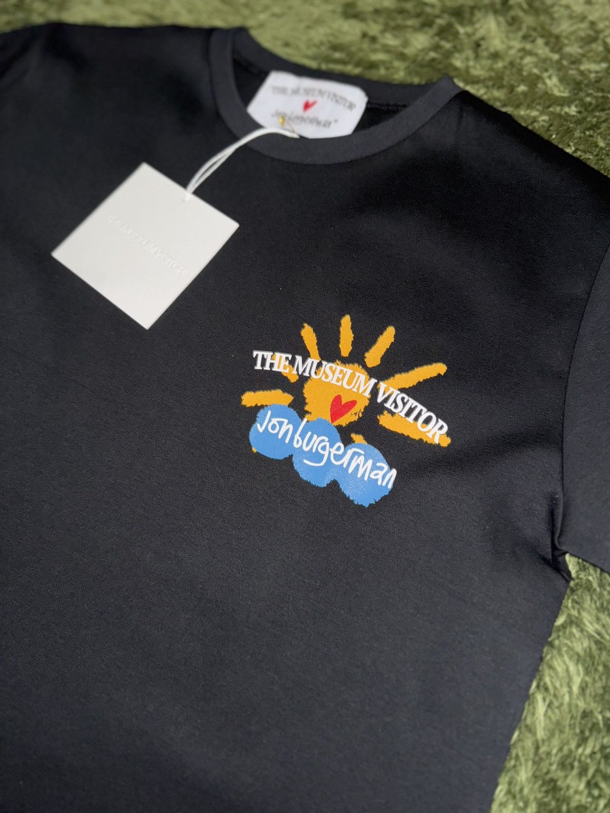 Japanese Brand [S] The Museum Visitor x Jon Burgerman Collaboration T-Shirt Size US S / EU 44-46 / 1 - 2 Thumbnail