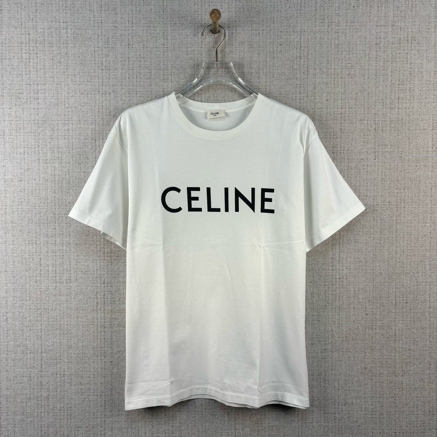 Celine Celine Solid Color Large Logo Crew Neck Tee Size M / US 6-8 / IT 42-44 - 1 Thumbnail