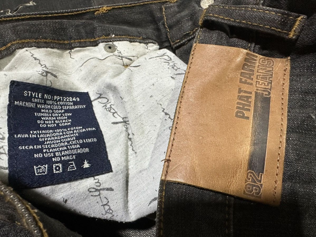 Japanese Brand 🔥Sick Y2K Phatfarm Patchwork Baggy Denim Distressed Size US 32 / EU 48 - 15 Thumbnail