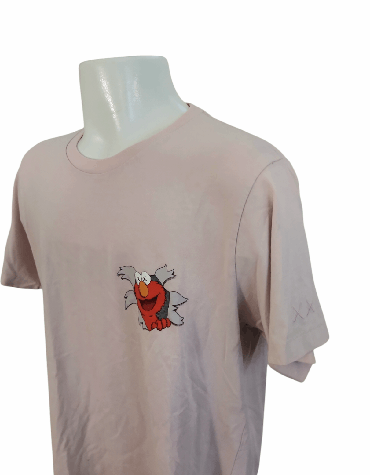 Kaws × Uniqlo KAWS x Uniqlo x Sesame Street Pink Short Sleeve Crew Elmo L Size US L / EU 52-54 / 3 - 2 Thumbnail