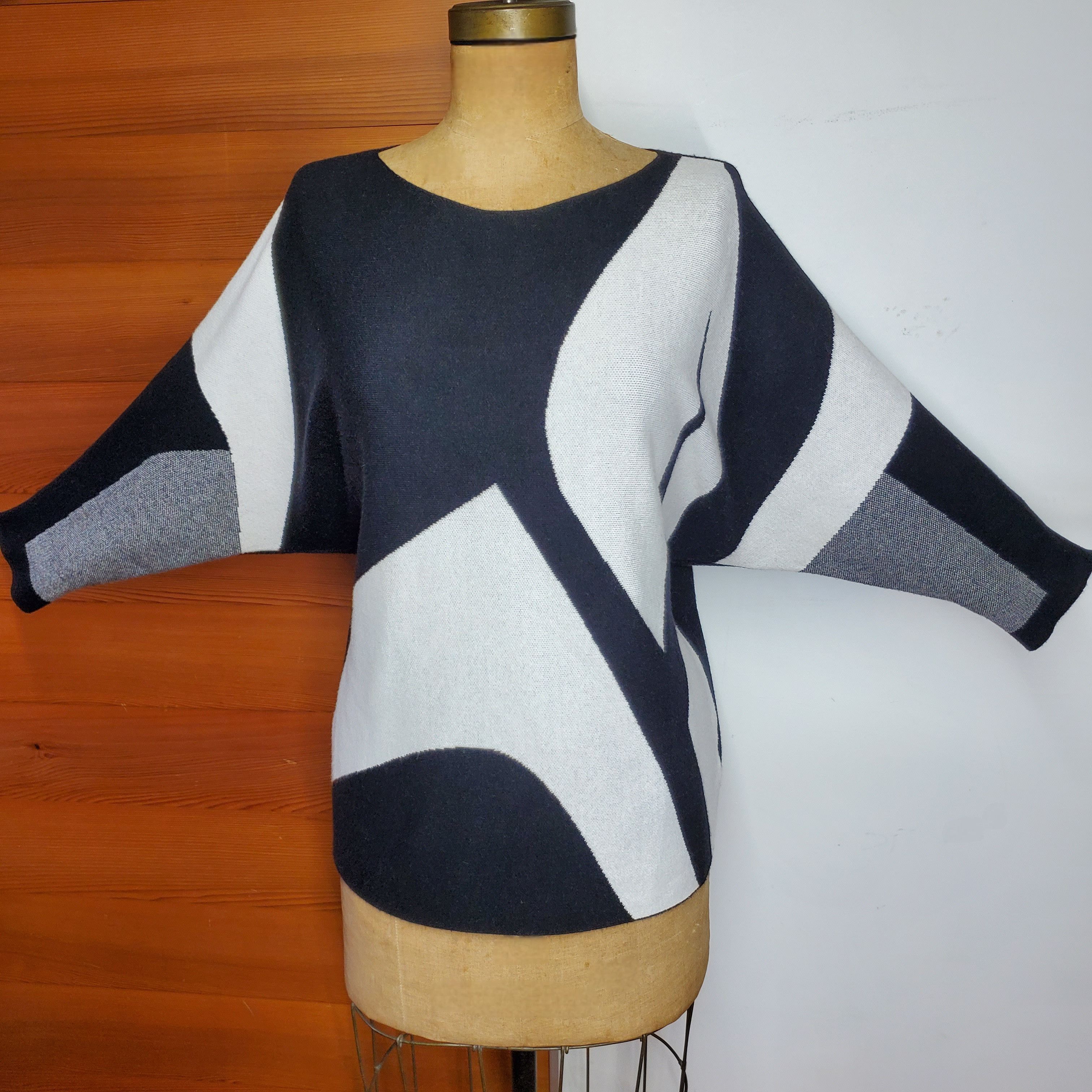 Other Sioni Size L Sweater Abstract Black White Heaveweight Size L / US 10 / IT 46 - 5 Thumbnail