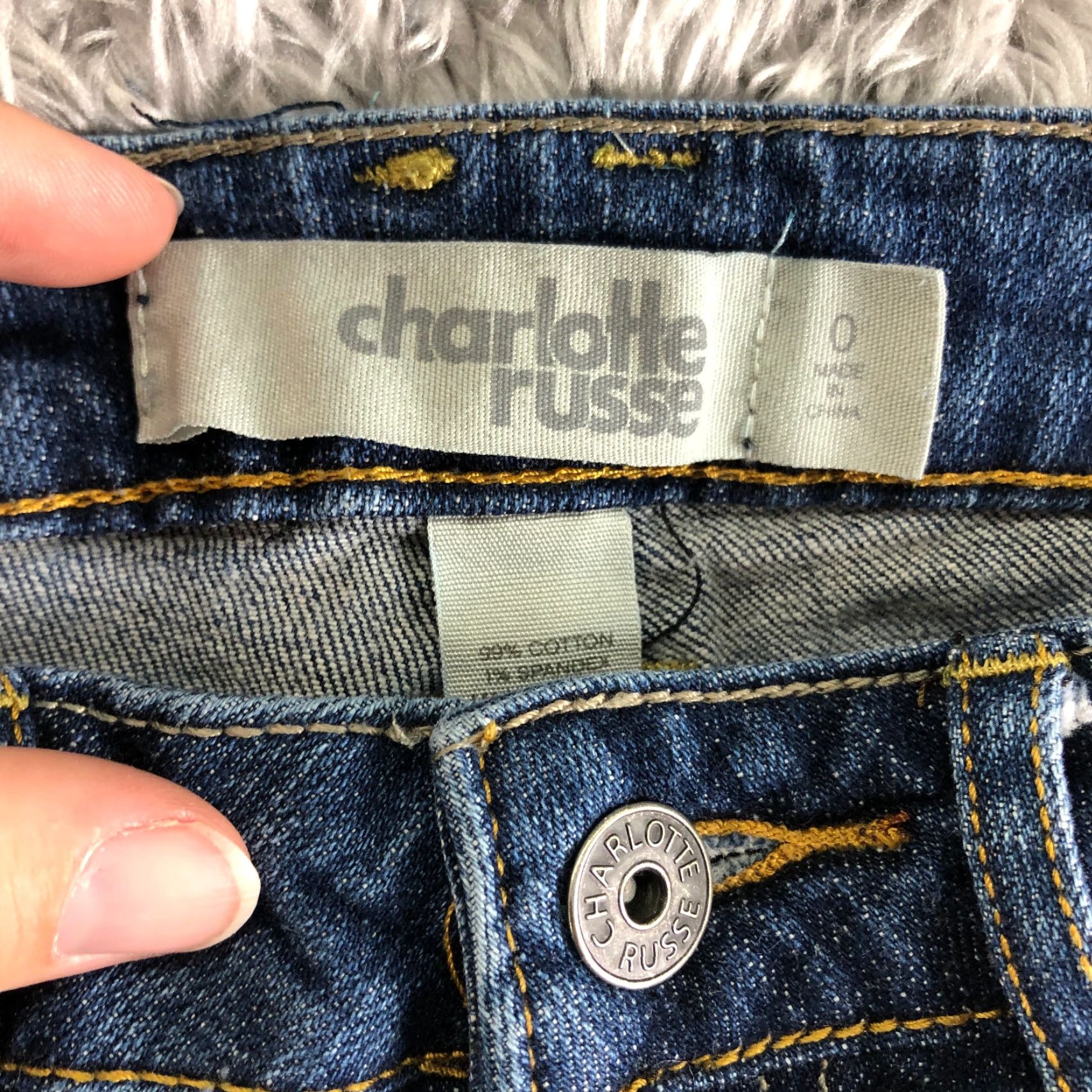 Vintage Charlotte Russe Shorts Womens Size 0 Low Rise Medium Wash Boyfriend Blue Jean Size 27" / US 4 / IT 40 - 6 Thumbnail