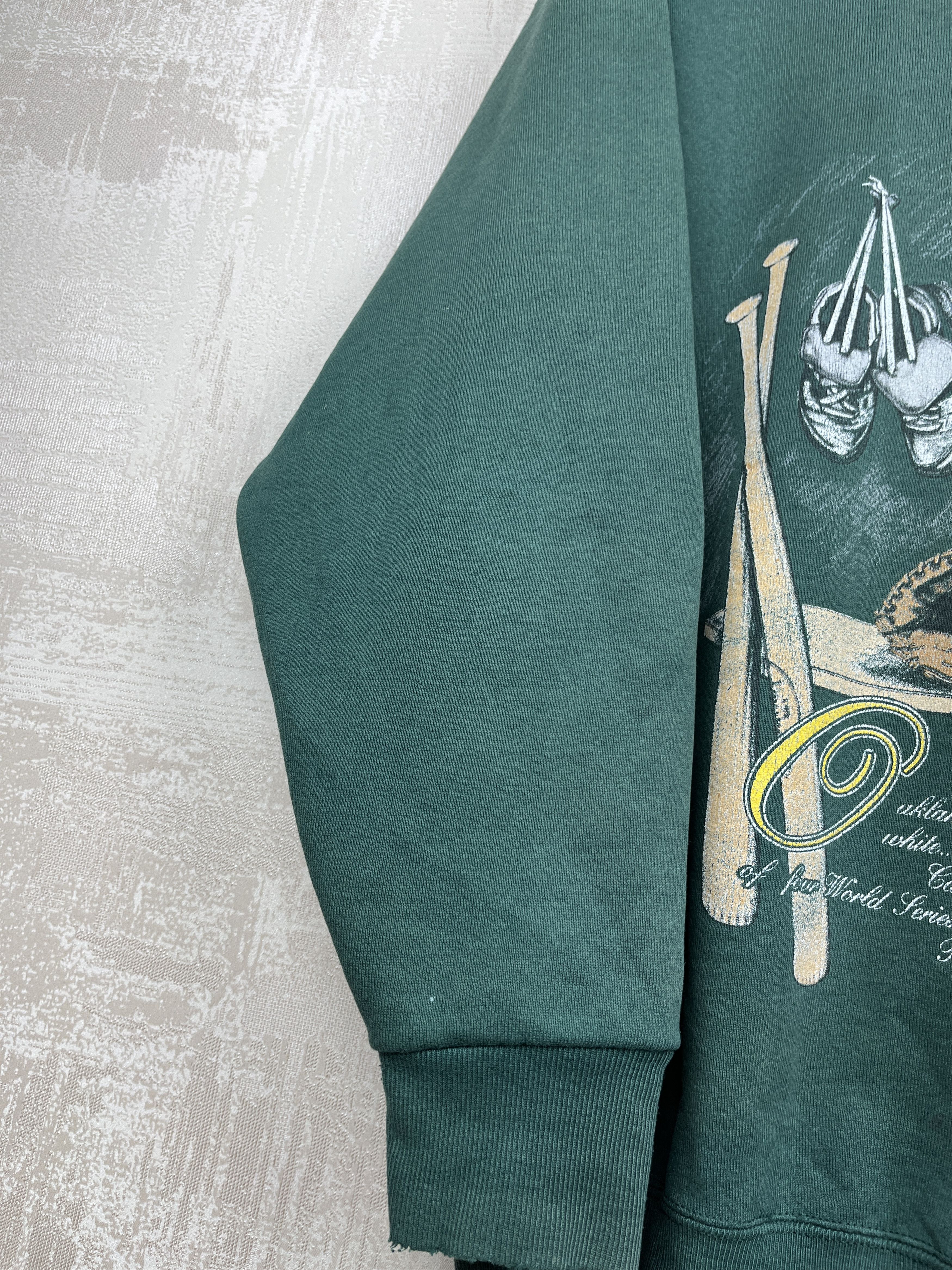Nutmeg 90's Oakland Athletics A's MBL Nutmeg Vintage Sweatshirt Size US XL / EU 56 / 4 - 14 Thumbnail