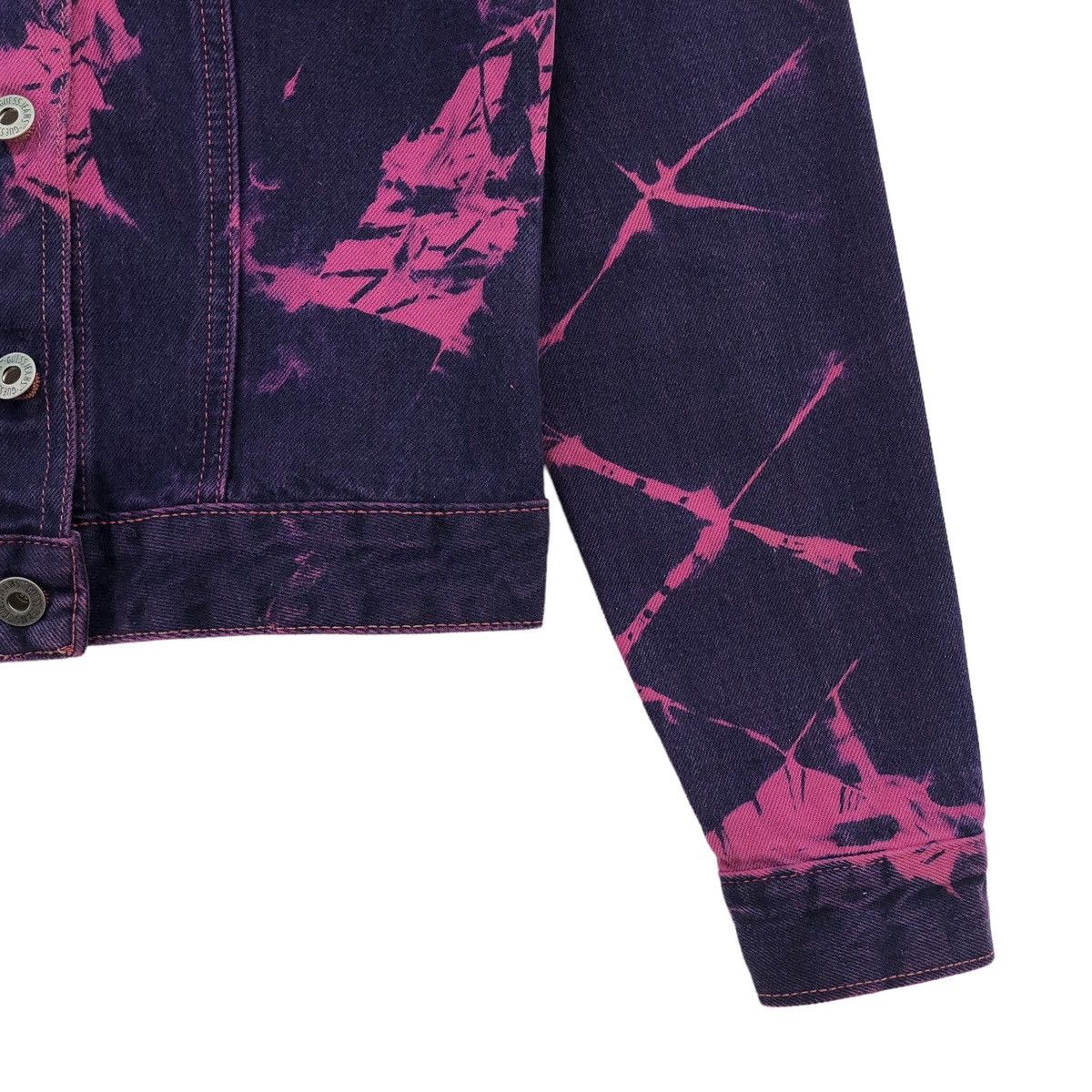 Guess Vintage Guess USA Purple Tie Dye Denim Jacket Made In USA Size S / US 4 / IT 40 - 14 Thumbnail