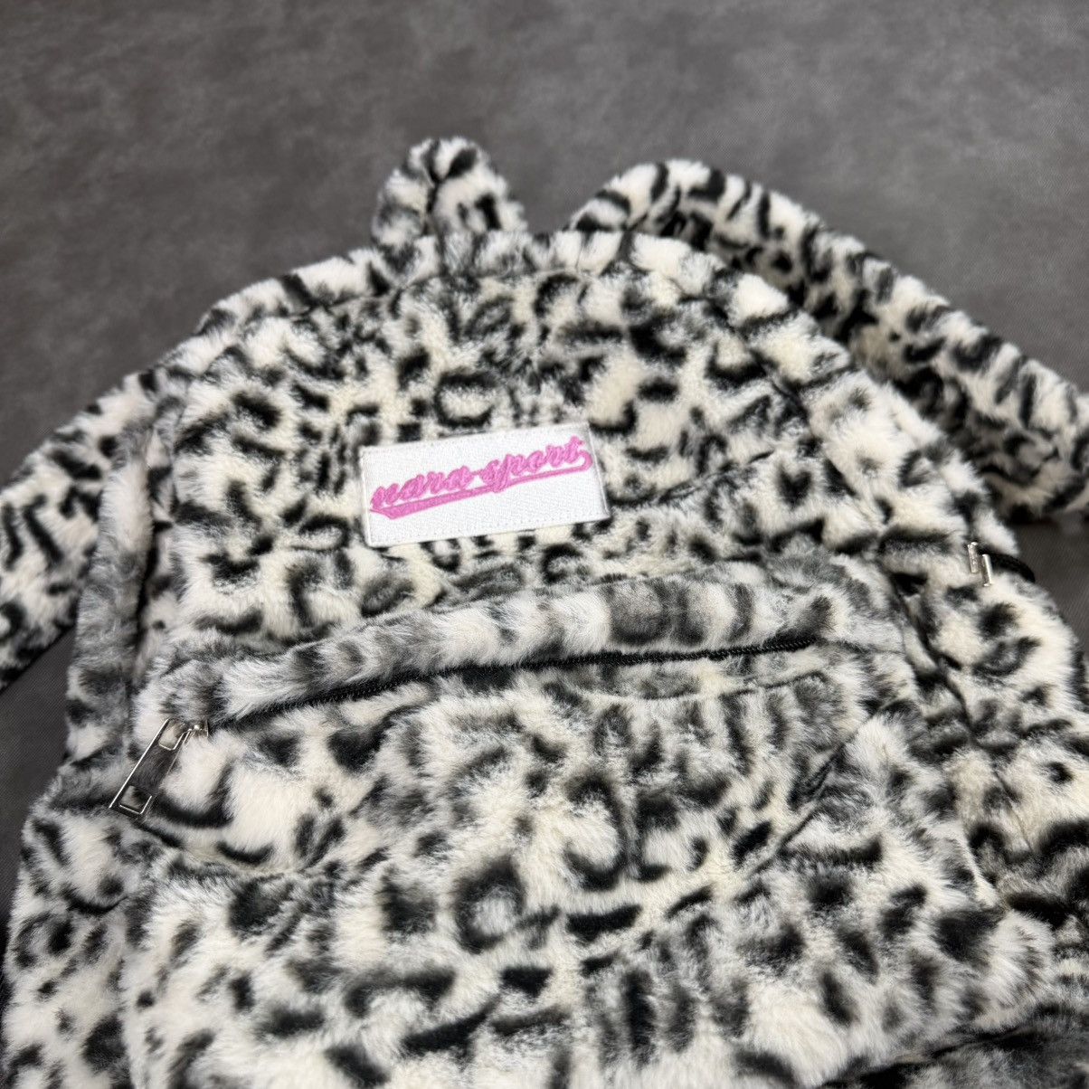 Other Nano Sport Snow Leopard Fuzz Back Pack Size ONE SIZE - 2 Thumbnail