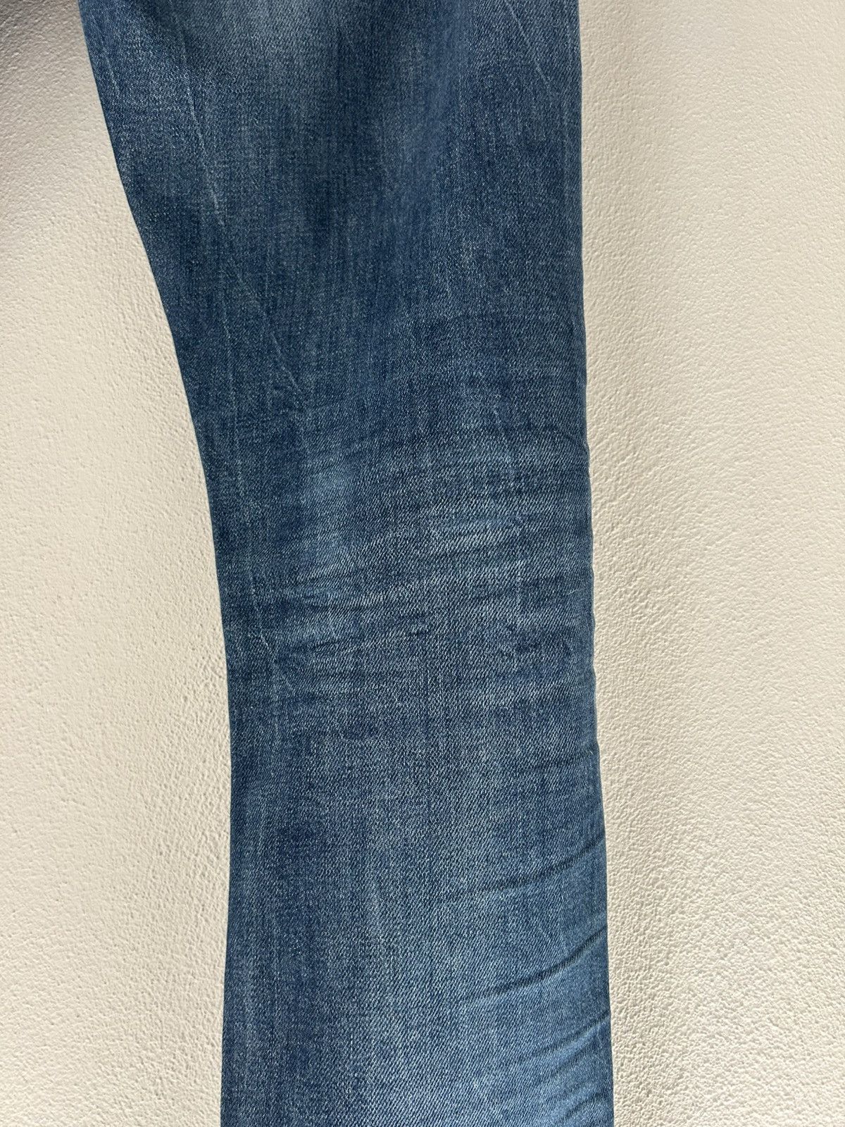 Saint Laurent Paris Saint Laurent Paris Distressed Slim-Fit Jeans Size US 33 - 14 Thumbnail