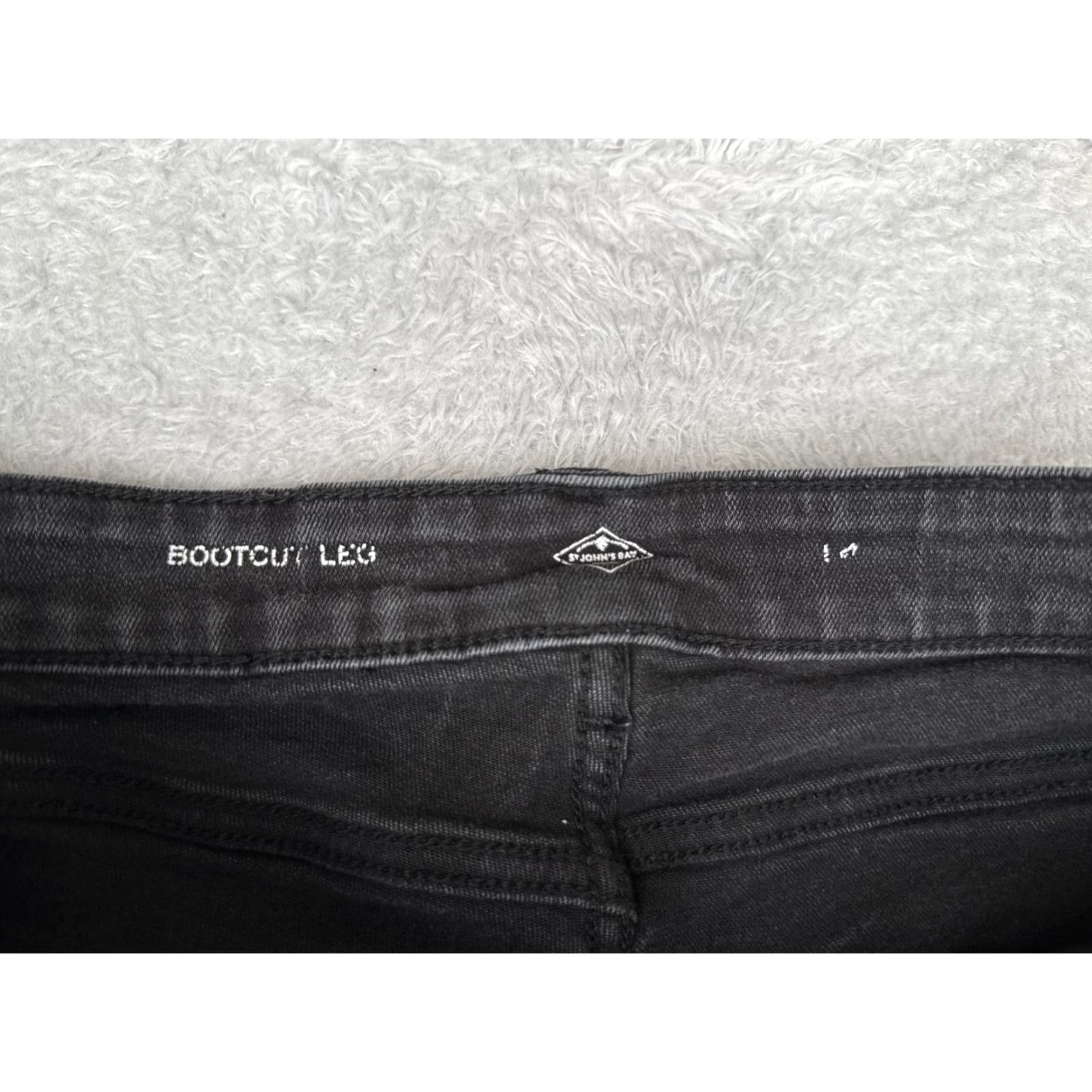 Vintage St. Johns Bay Jeans Womens 14 Black Denim Bootcut Mid Rise Cotton Blend 32x30 Size 36" / US 14 / IT 50 - 6 Thumbnail