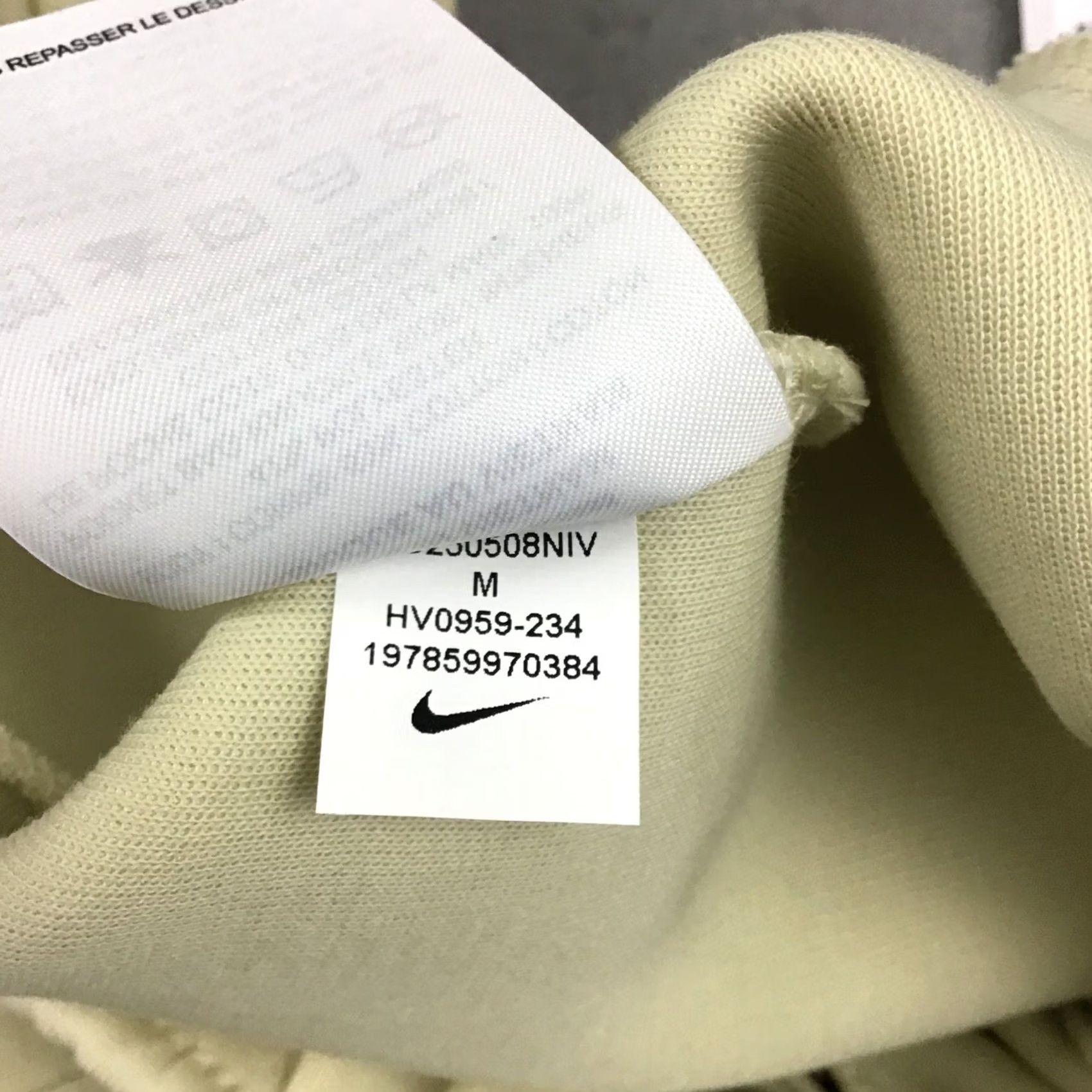 Nike Nike Pants Men Medium Beige Tech Fleece Tapered Jogger Slim Fit Drawstring M Size US 31 - 7 Thumbnail