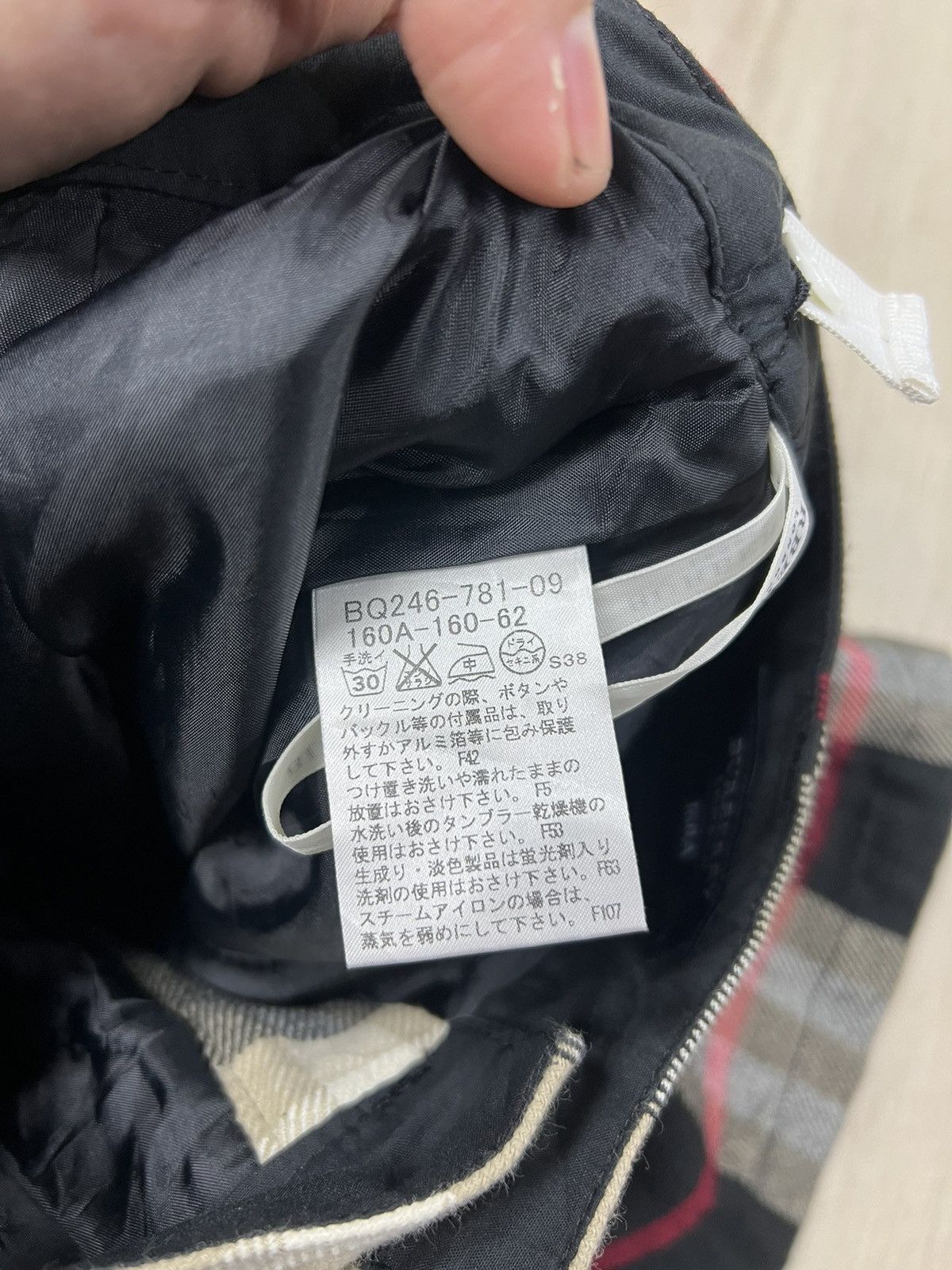 Burberry short Pants