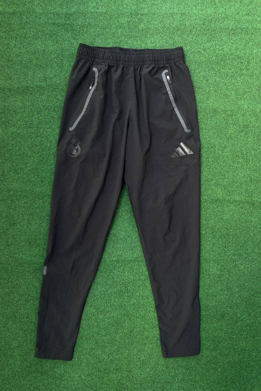 Adidas training pants/tracksuits Adidas x Real Madrid 24/25 men's S Size US 30 / EU 46 - 1 Thumbnail