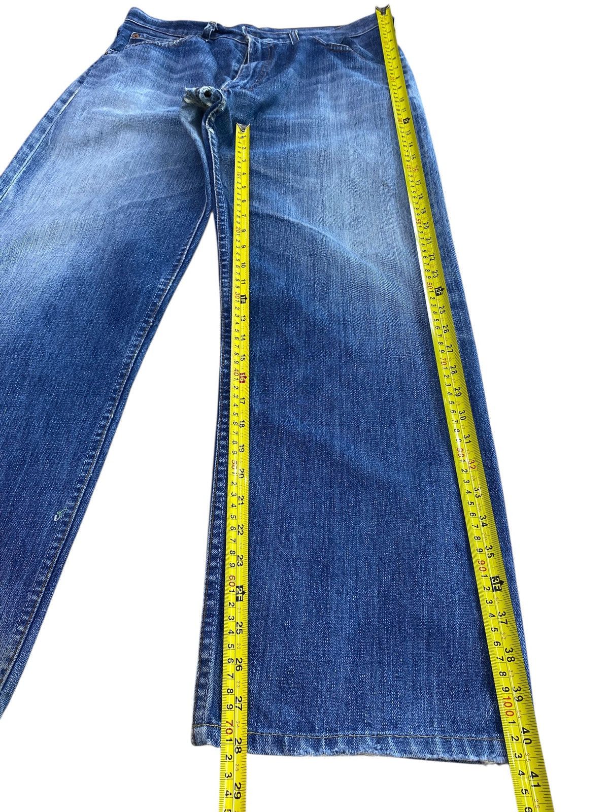 Levi's Levi’s Whiskers Faded Blue Wash Style Loose Jeans Size US 34 / EU 50 - 7 Thumbnail