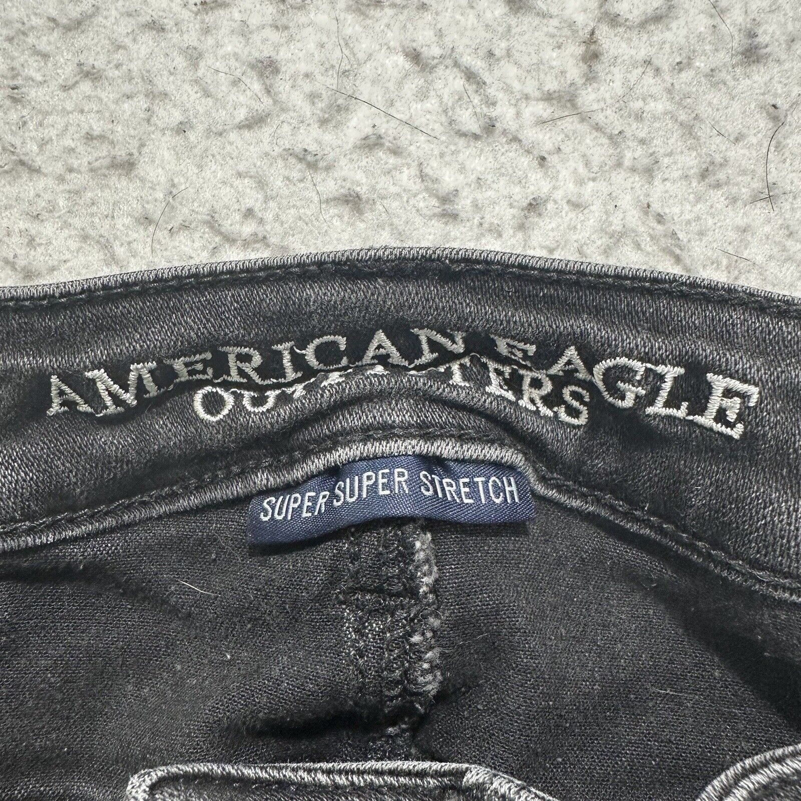 American Eagle Outfitters American Eagle 2 Regular Super Stretch HiRise Jegging Ripped Size 26" / US 2 / IT 38 - 4 Thumbnail