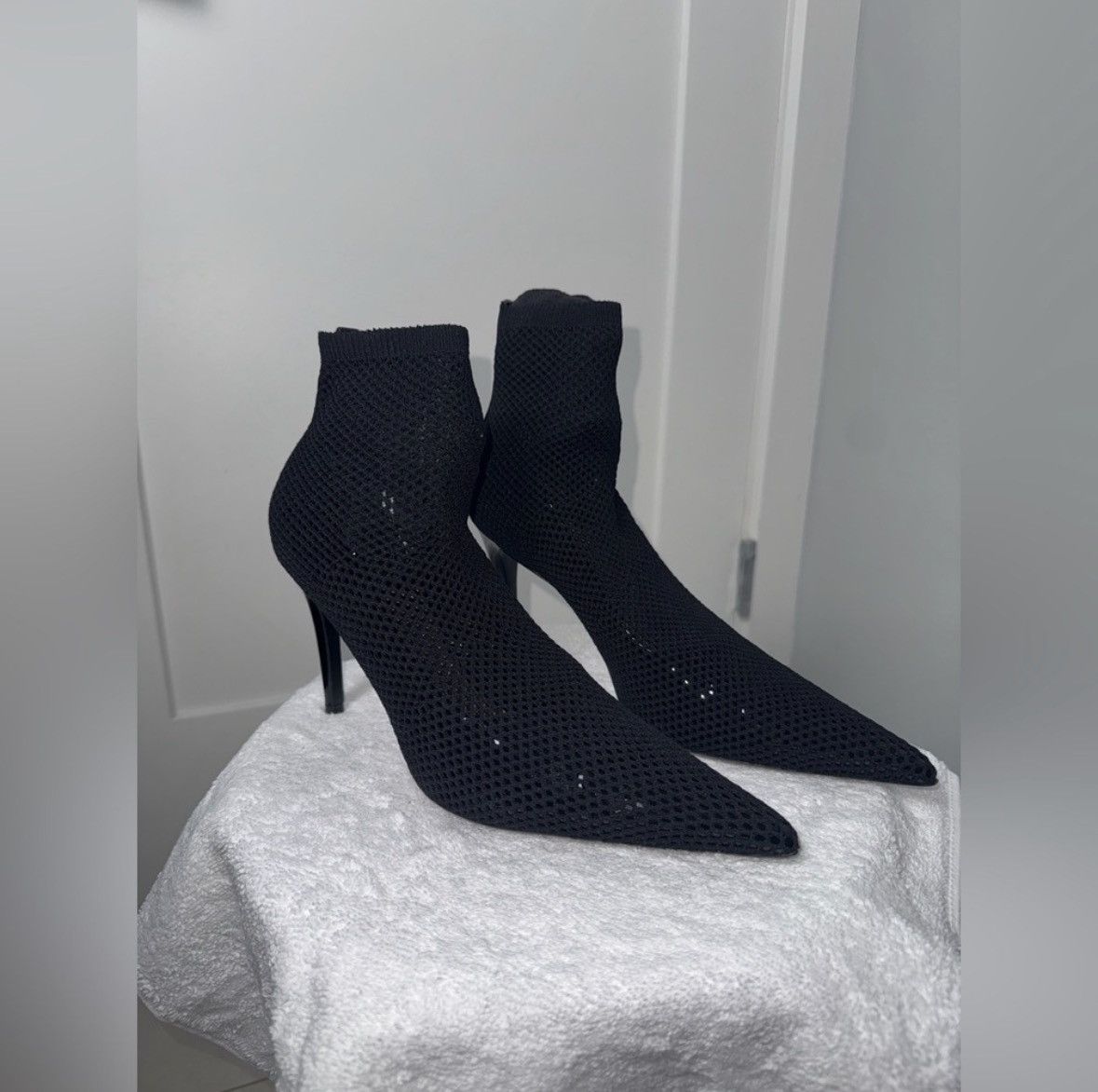 Loewe Loewe 105mm Fishnet Stiletto Bootie Pumps/Size 8 Size US 8 / IT 38 - 2 Thumbnail
