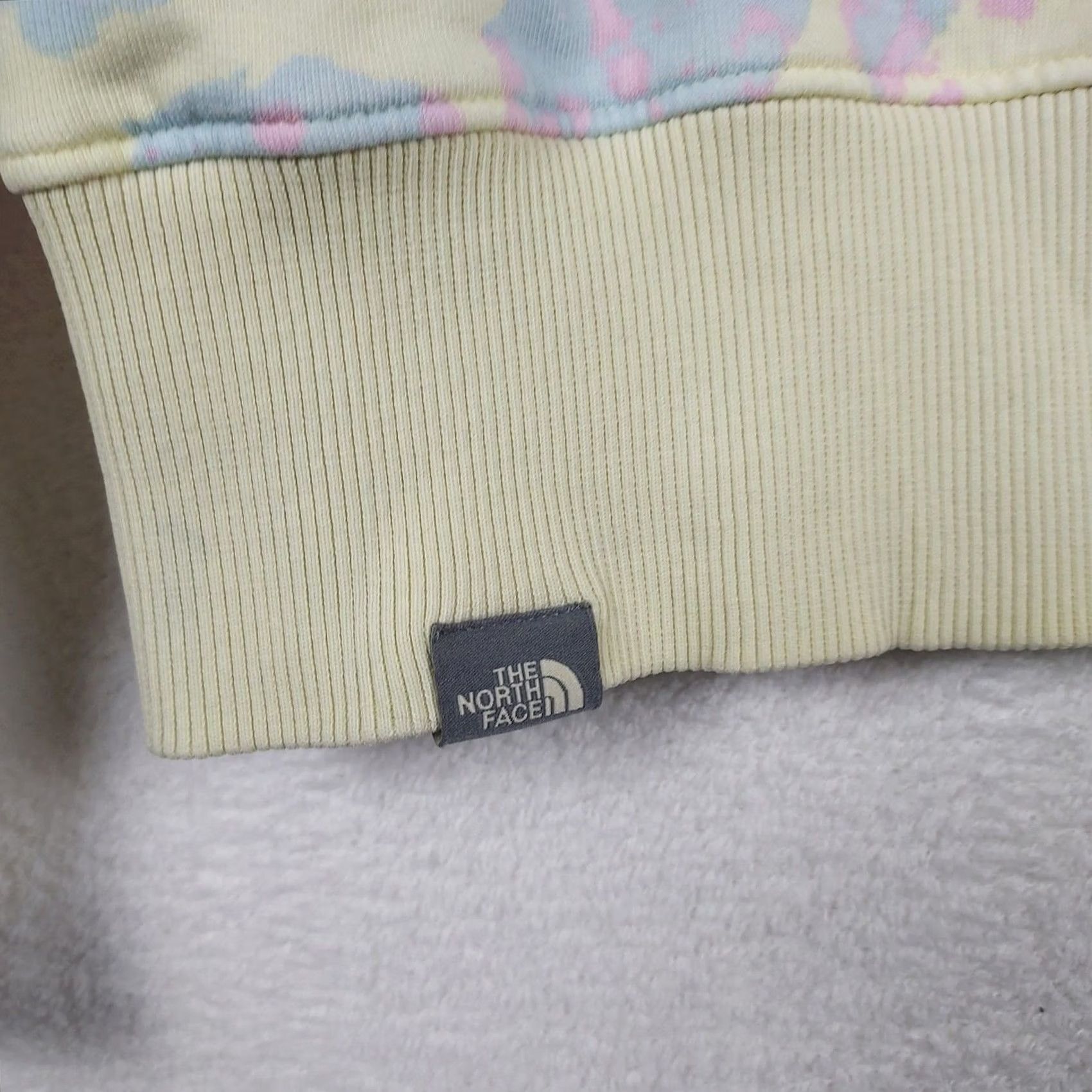 The North Face The North Face Unisex Pastel Tie Dye Crewneck Sweatshirt Mens M Womens L Pullover Size M / US 6-8 / IT 42-44 - 5 Thumbnail